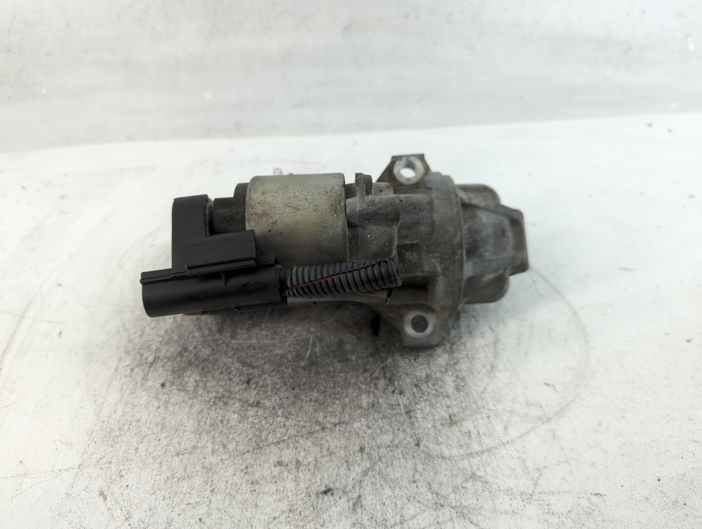 2017-2019 Ford Escape Car Starter Motor Solenoid OEM P/N:0001 180 603 GV6T-11000-AA Fits Fits 2017 2018 2019 2020 2021 2022 OEM Used Auto Parts - Oemusedautoparts1.com