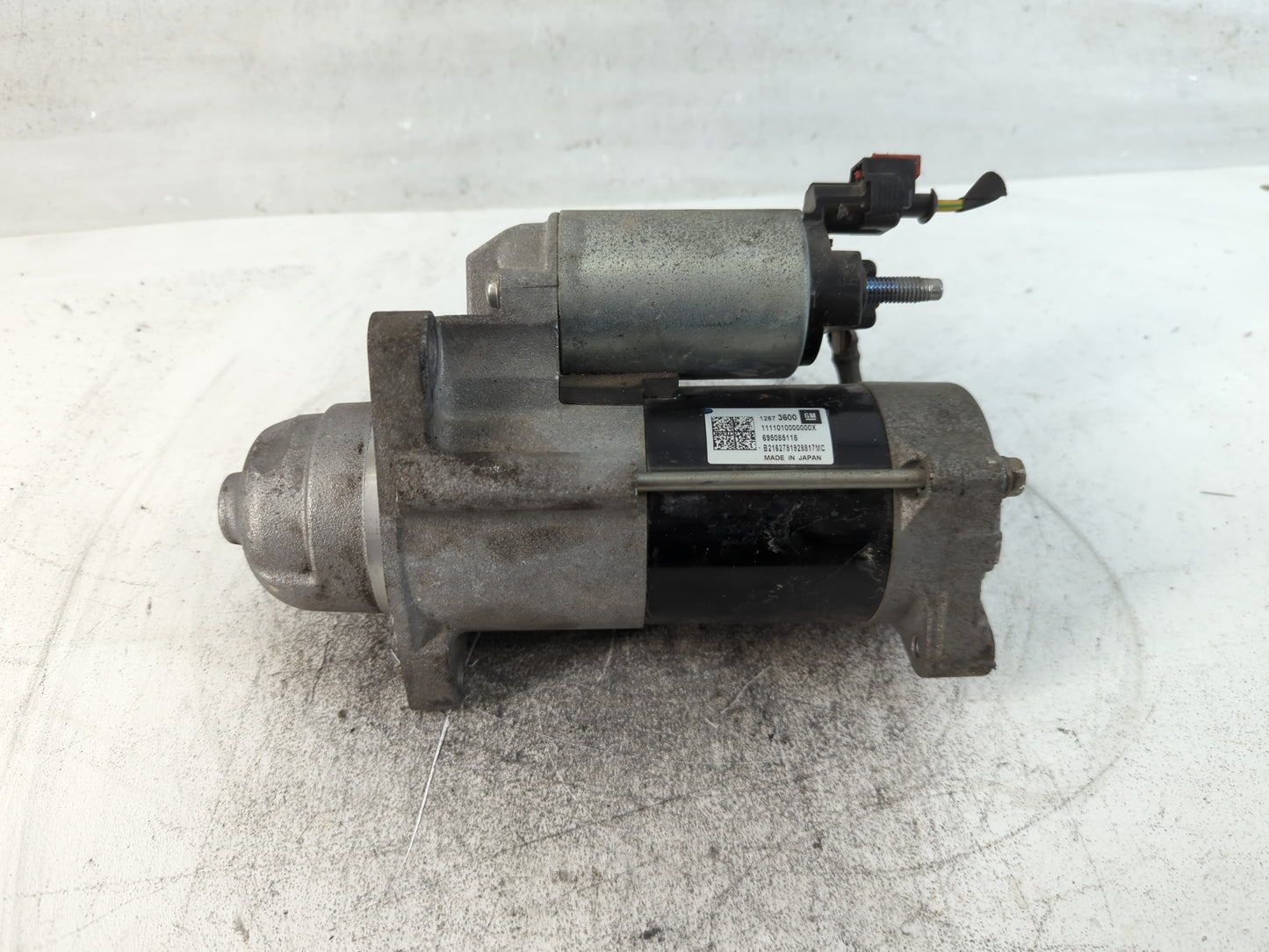 2018-2019 Chevrolet Equinox Car Starter Motor Solenoid OEM P/N:12673600 Fits Fits 2017 2018 2019 OEM Used Auto Parts - Oemusedautoparts1.com