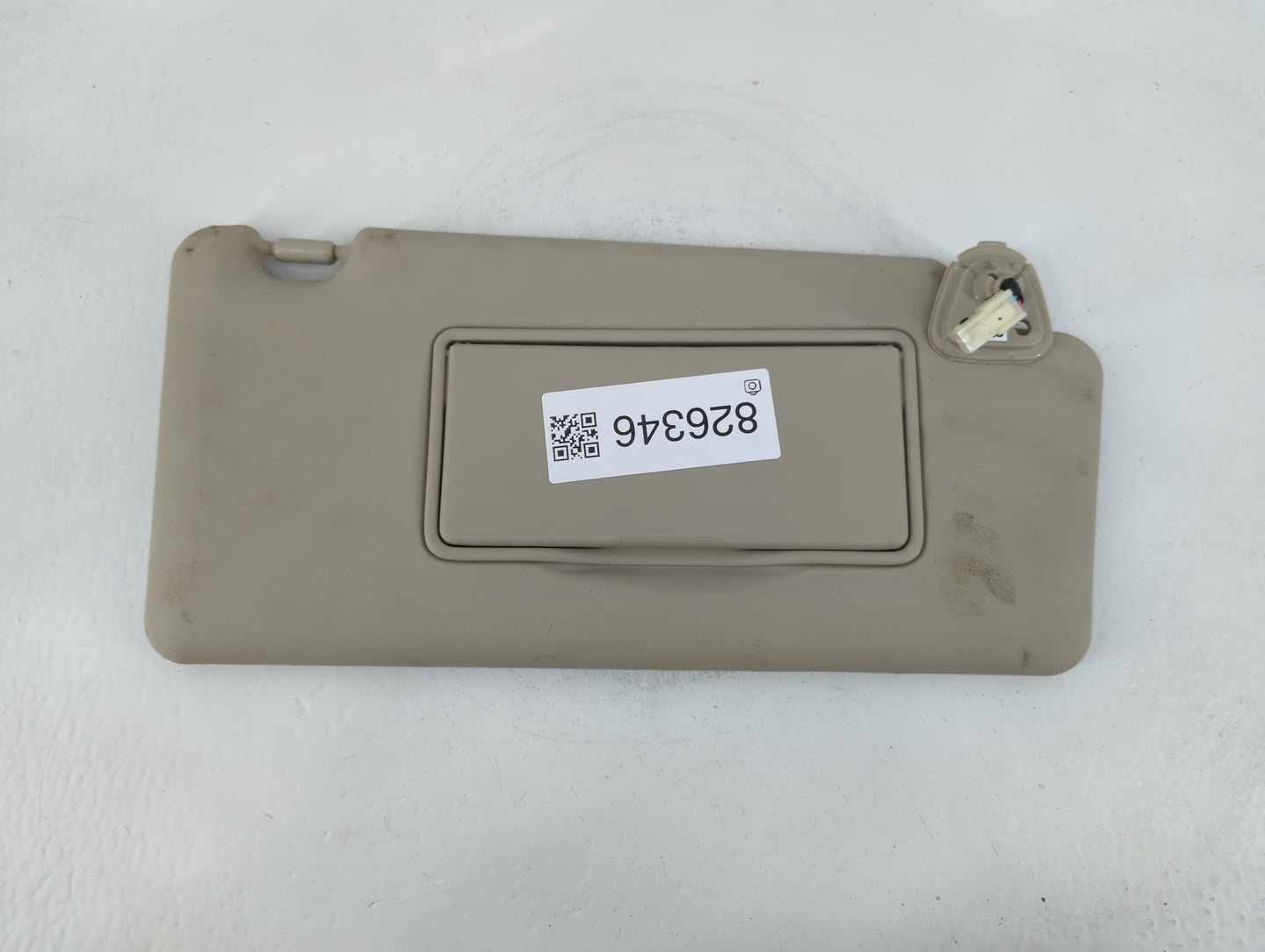 2008-2015 Nissan Rogue Sun Visor Shade Replacement Passenger Right Mirror Fits Fits 2008 2009 2010 2011 2012 2013 2014 2015 OEM Used Auto Parts - Oemusedautoparts1.com