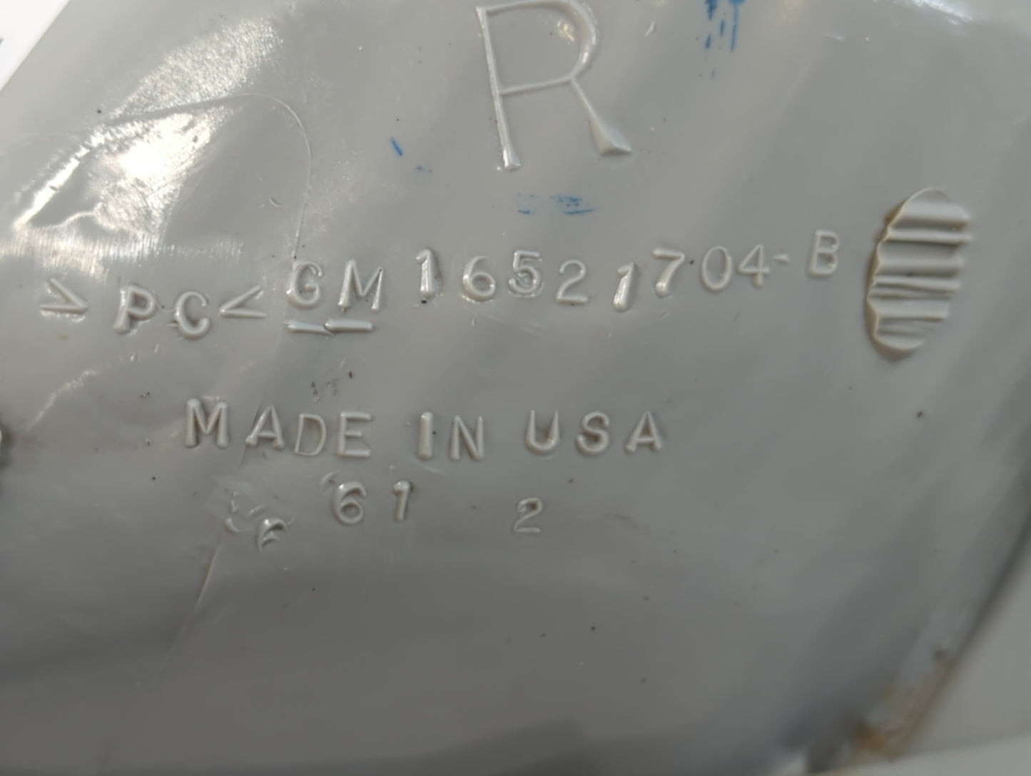 2005-2009 Pontiac Montana Passenger Right Oem Head Light Headlight Lamp - Oemusedautoparts1.com