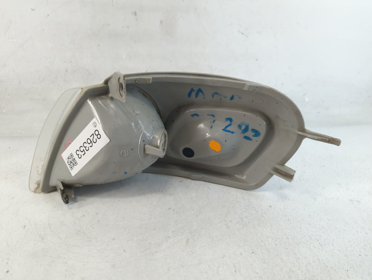 2005-2009 Pontiac Montana Passenger Right Oem Head Light Headlight Lamp - Oemusedautoparts1.com