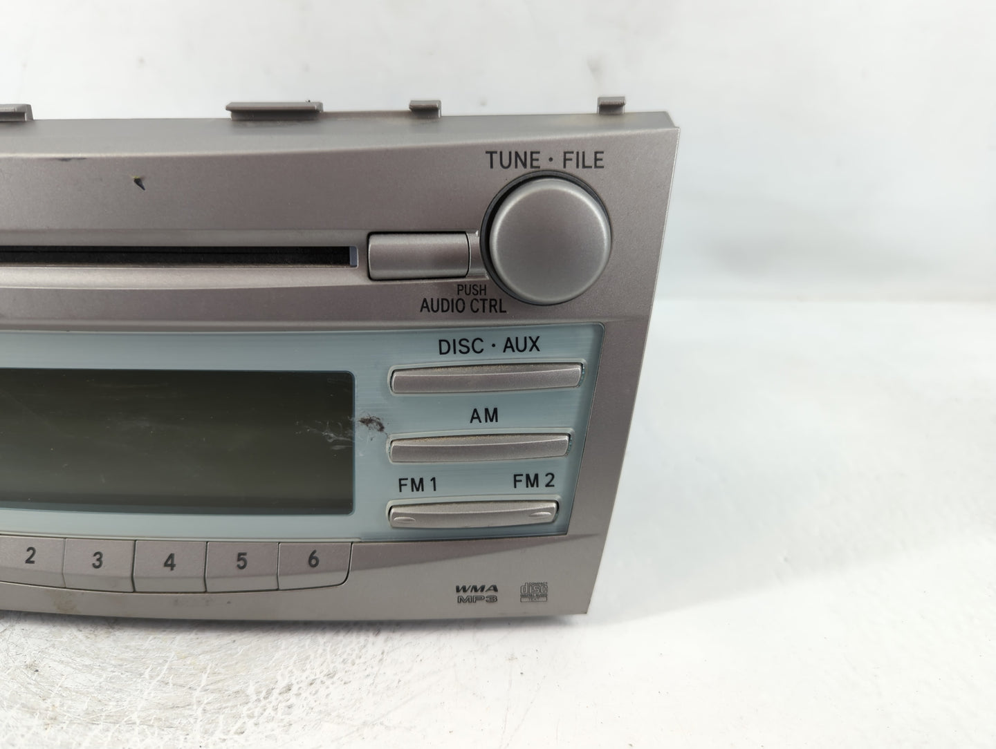 2007-2009 Toyota Camry Radio AM FM Cd Player Receiver Replacement P/N:86120-06181 Fits Fits 2007 2008 2009 OEM Used Auto Parts - Oemusedautoparts1.com