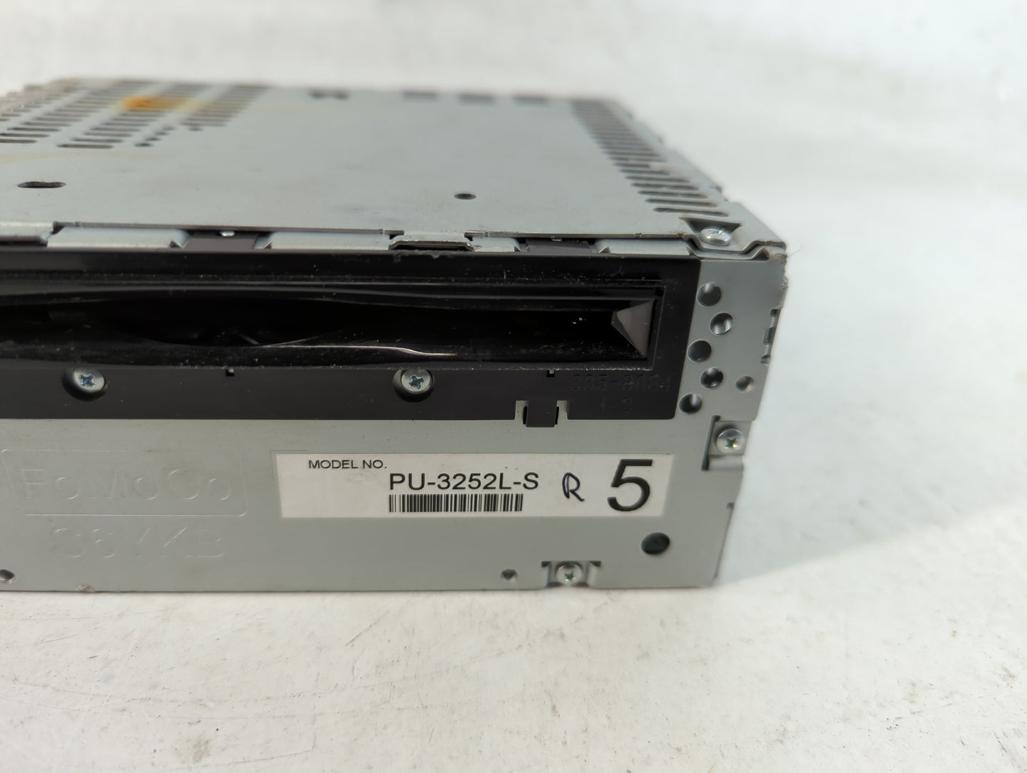 2011 Ford Explorer Radio AM FM Cd Player Receiver Replacement P/N:BB5T-19C107-BS Fits OEM Used Auto Parts - Oemusedautoparts1.com