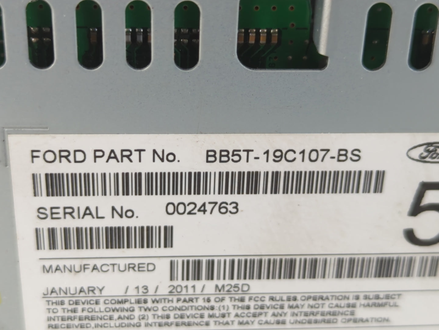2011 Ford Explorer Radio AM FM Cd Player Receiver Replacement P/N:BB5T-19C107-BS Fits OEM Used Auto Parts - Oemusedautoparts1.com