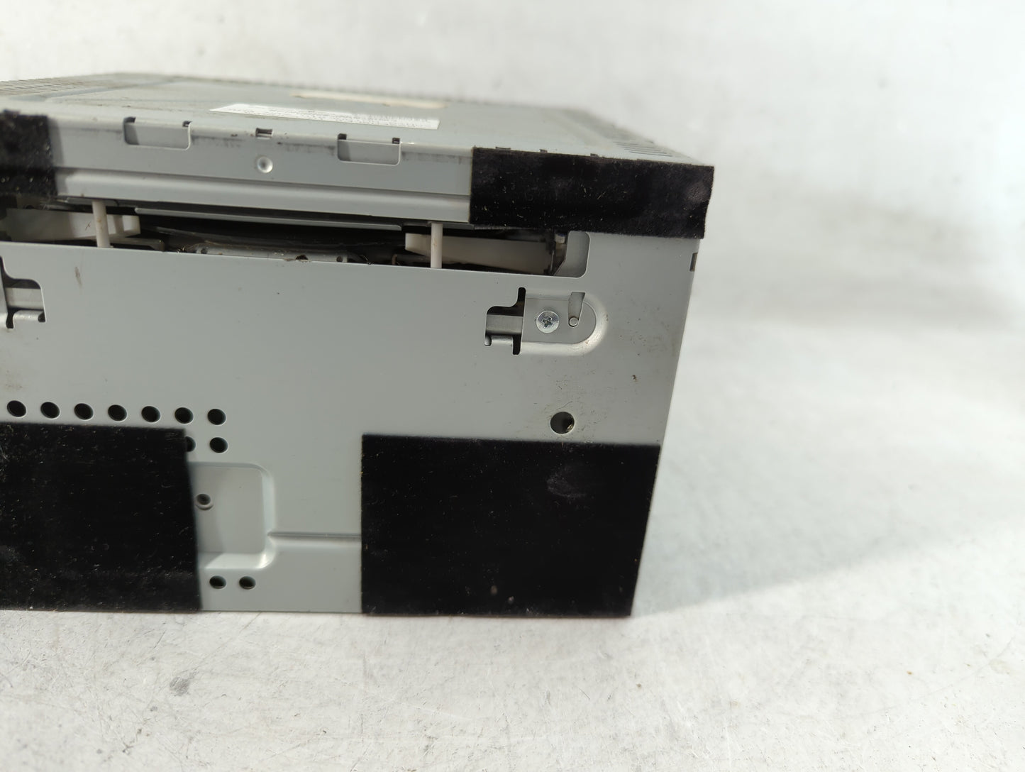 2009-2011 Ford Focus Radio AM FM Cd Player Receiver Replacement P/N:9S4T-19C107-AF Fits Fits 2009 2010 2011 OEM Used Auto Parts - Oemusedautoparts1.com