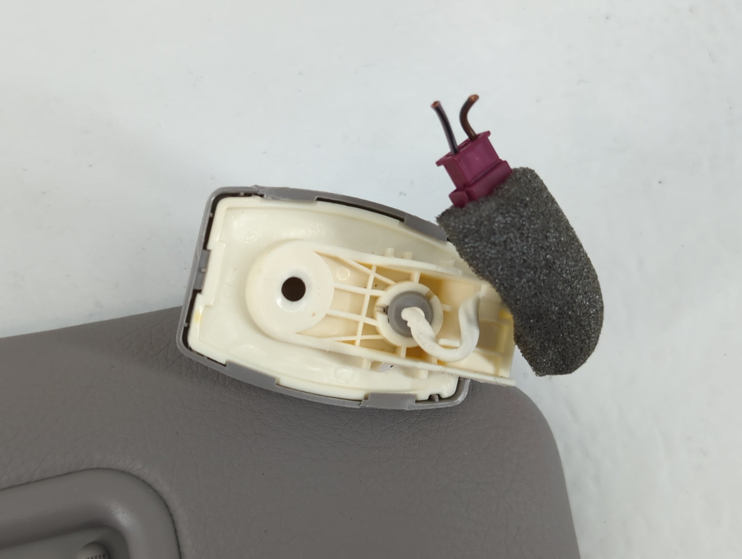 2011-2016 Bmw 528i Sun Visor Shade Replacement Passenger Right Mirror Fits Fits 2010 2011 2012 2013 2014 2015 2016 OEM Used Auto Parts - Oemusedautoparts1.com