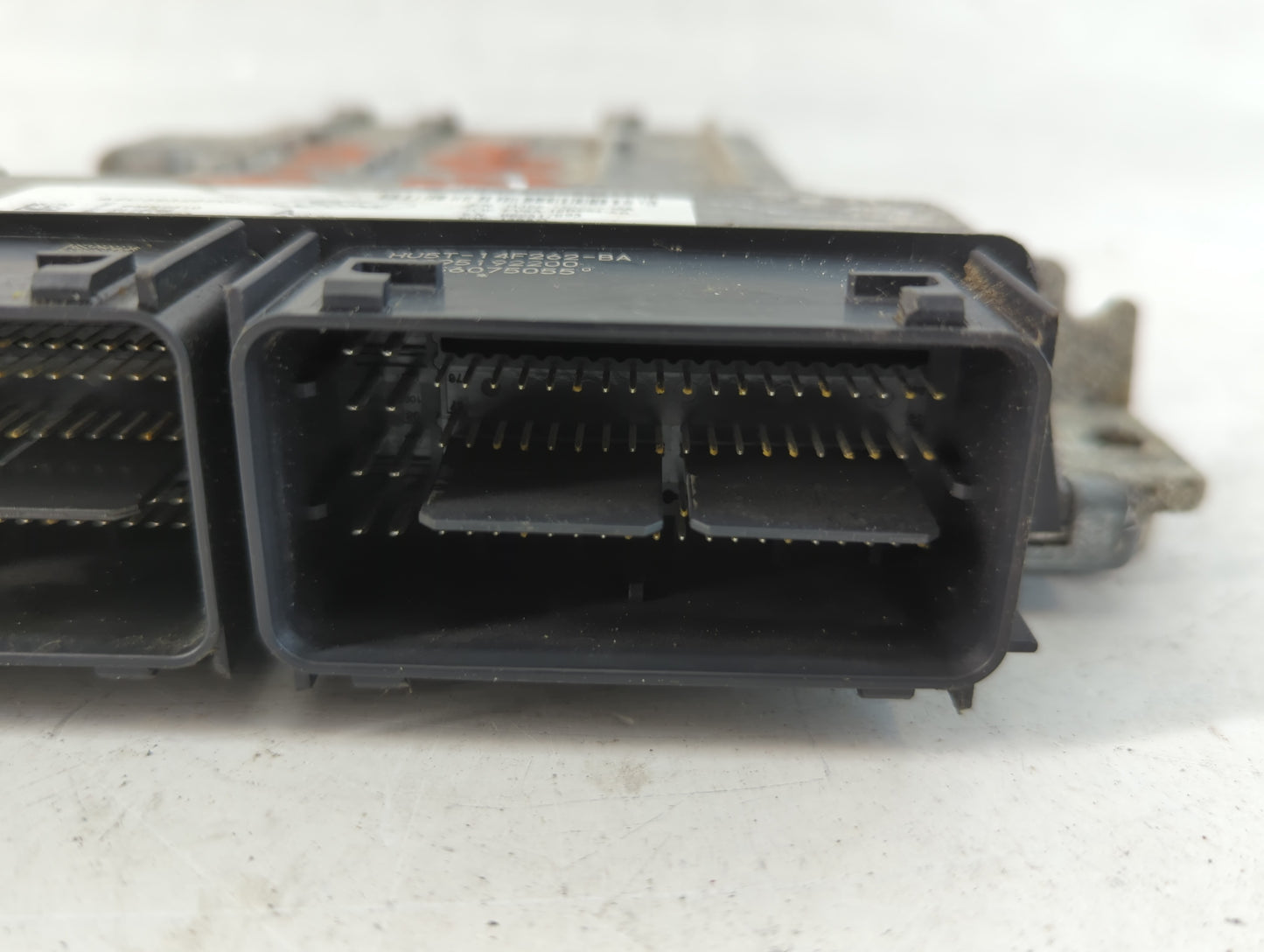 2017-2019 Ford Escape PCM Engine Control Computer ECU ECM PCU OEM P/N:HJ5A-12A650-MA A2C39328200 Fits Fits 2017 2018 2019 OEM Used Auto Parts - Oemusedautoparts1.com