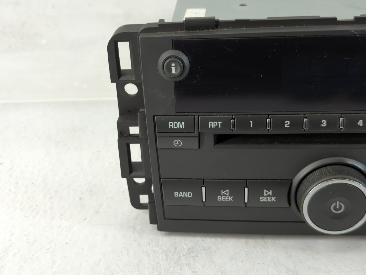 2006 Saab Monte Carlo Radio AM FM Cd Player Receiver Replacement P/N:15951757 Fits Fits 2007 2008 OEM Used Auto Parts - Oemusedautoparts1.com