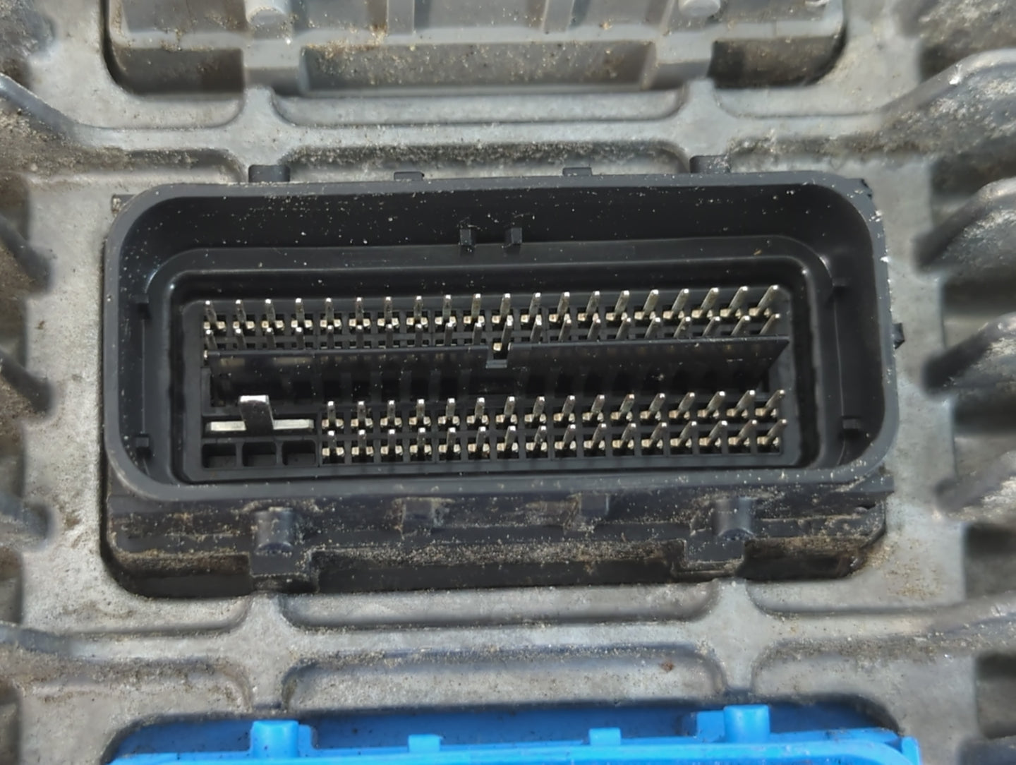 2013-2016 Gmc Acadia PCM Engine Control Computer ECU ECM PCU OEM P/N:12666658 Fits Fits 2013 2014 2015 2016 OEM Used Auto Parts - Oemusedautoparts1.com