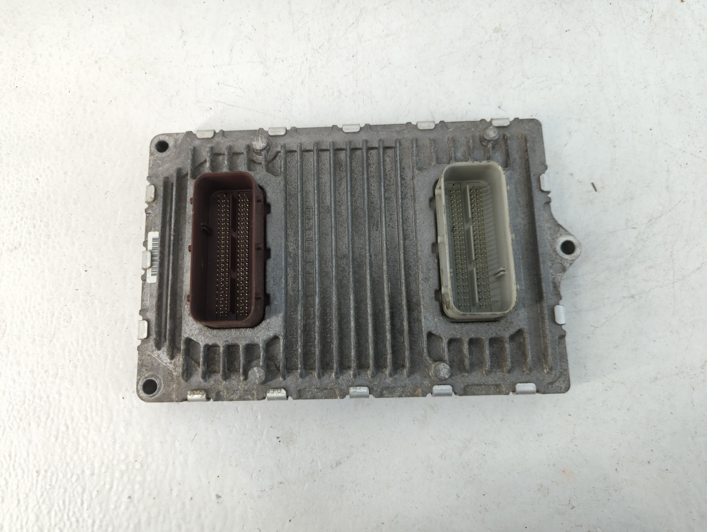 2015 Dodge Journey PCM Engine Control Computer ECU ECM PCU OEM P/N:68239254AC 68239253AC, P05150923AB Fits OEM Used Auto Parts - Oemusedautoparts1.com