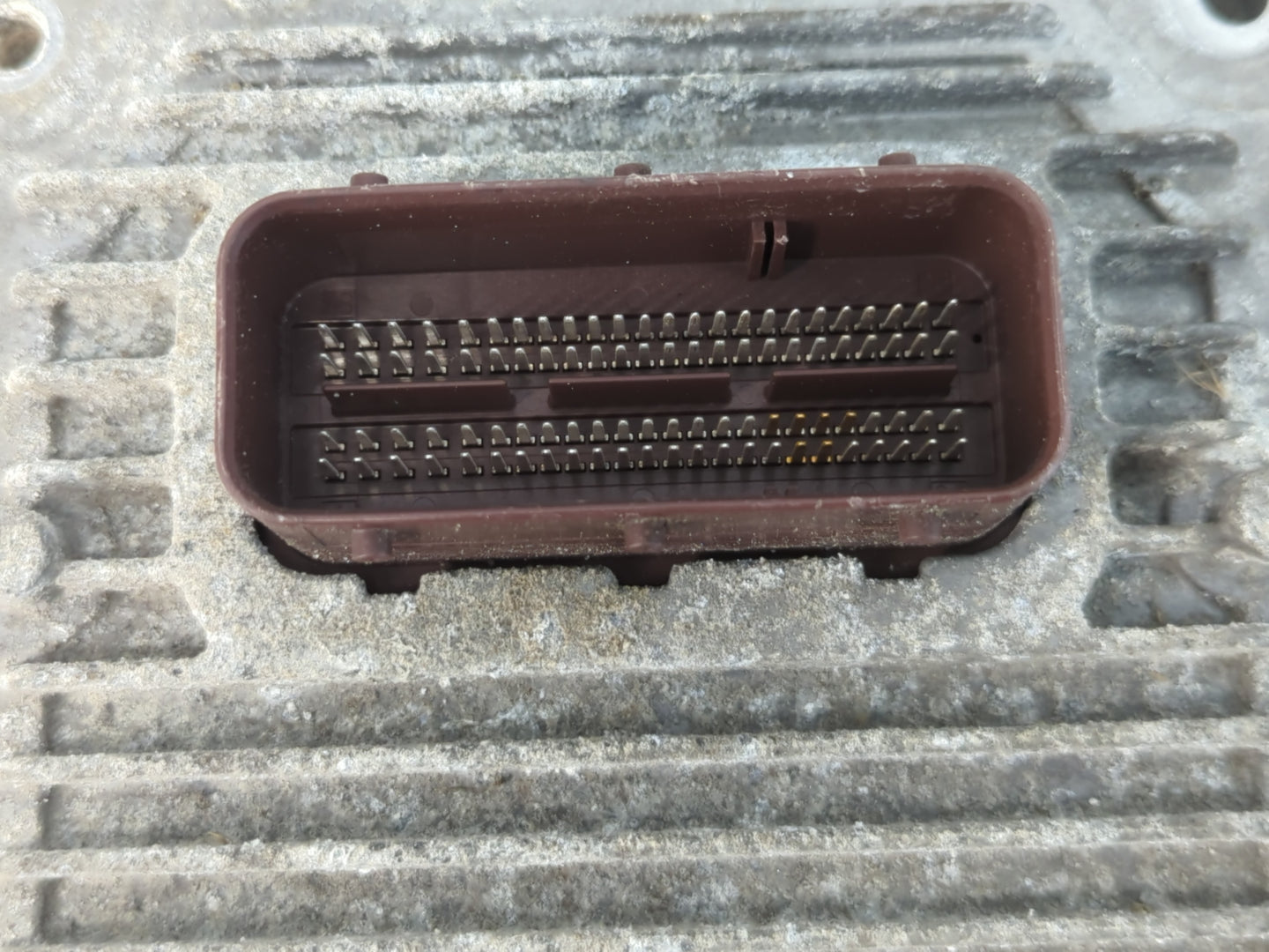 2013 Chrysler Town & Country PCM Engine Control Computer ECU ECM PCU OEM P/N:P05150724AC Fits OEM Used Auto Parts - Oemusedautoparts1.com