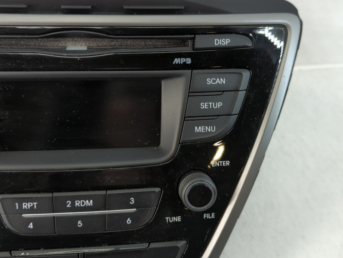 2014-2016 Hyundai Elantra Radio AM FM Cd Player Receiver Replacement P/N:96170-3X156GU Fits Fits 2014 2015 2016 OEM Used Auto Parts - Oemusedautoparts1.com