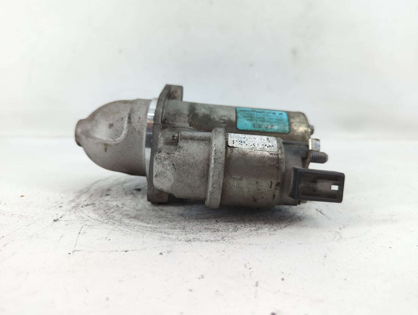 2016-2020 Kia Sorento Car Starter Motor Solenoid OEM P/N:36100-2G250 Fits Fits 2015 2016 2017 2018 2019 2020 OEM Used Auto Parts - Oemusedautoparts1.com