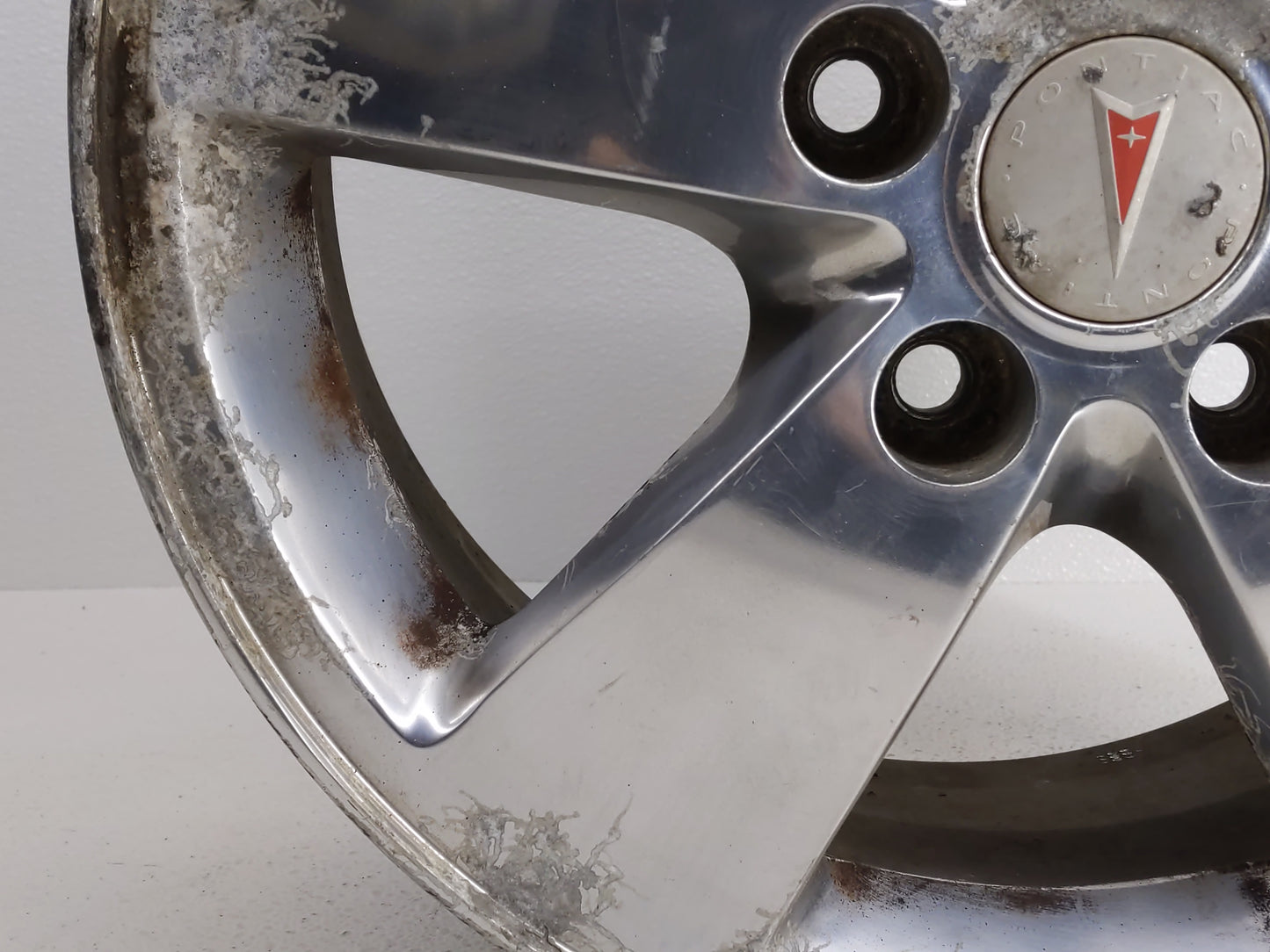 2005-2008 Pontiac Grand Prix Oem Wheel Rim - Oemusedautoparts1.com