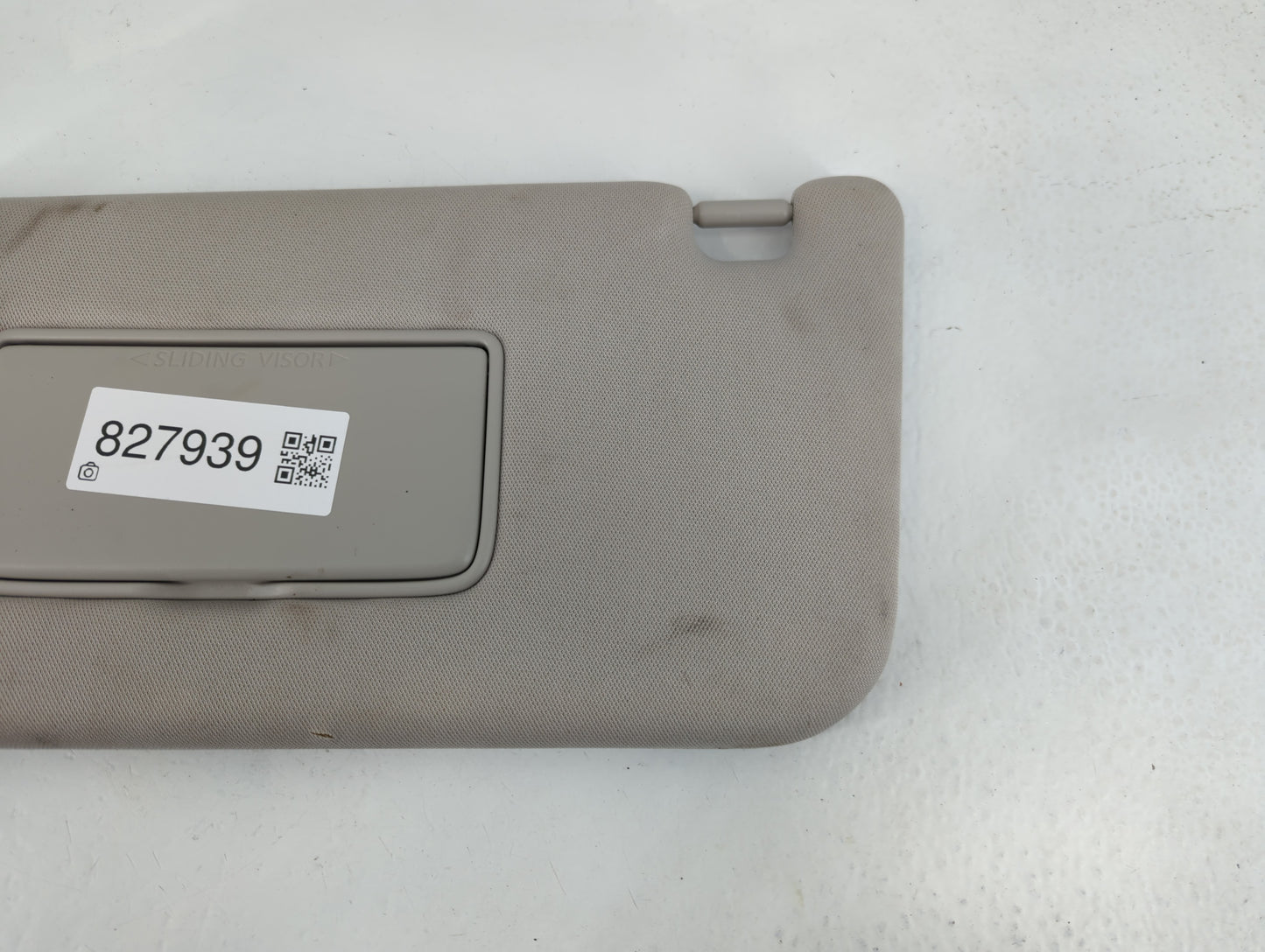 2019-2020 Infiniti Qx60 Sun Visor Shade Replacement Driver Left Mirror Fits Fits 2019 2020 OEM Used Auto Parts - Oemusedautoparts1.com