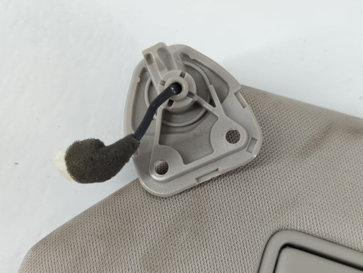 2019-2020 Infiniti Qx60 Sun Visor Shade Replacement Driver Left Mirror Fits Fits 2019 2020 OEM Used Auto Parts - Oemusedautoparts1.com