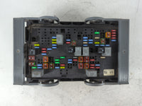 2003-2005 Gmc Sierra 1500 Fusebox Fuse Box Panel Relay Module P/N:25833305 Fits Fits 2003 2004 2005 2006 OEM Used Auto Parts - Oemusedautoparts1.com