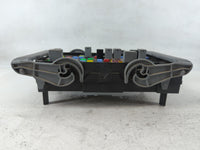 2003-2005 Gmc Sierra 1500 Fusebox Fuse Box Panel Relay Module P/N:25833305 Fits Fits 2003 2004 2005 2006 OEM Used Auto Parts - Oemusedautoparts1.com