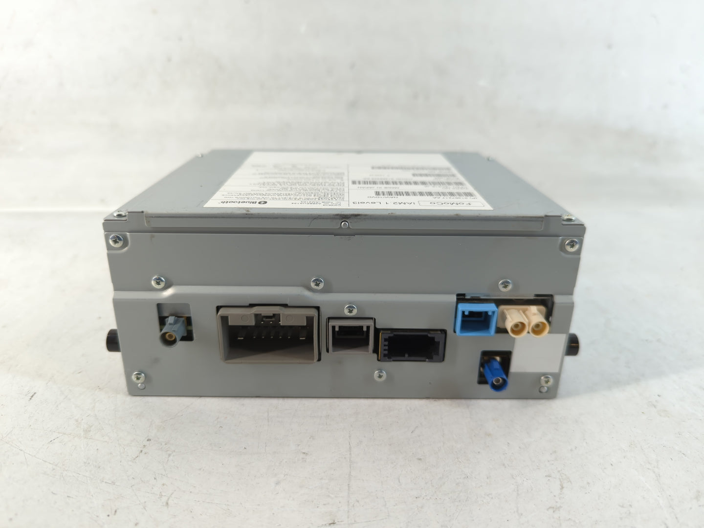 2013 Volvo V60 Radio AM FM Cd Player Receiver Replacement P/N:31357217AA Fits Fits 2011 2012 2014 2015 2016 OEM Used Auto Parts - Oemusedautoparts1.com