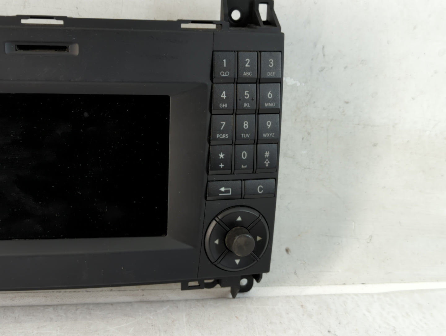 2016-2020 Mercedes-Benz Metris Radio AM FM Cd Player Receiver Replacement P/N:A 447 900 24 05 Fits Fits 2016 2017 2018 2019 2020 OEM Used Auto Parts - Oemusedautoparts1.com