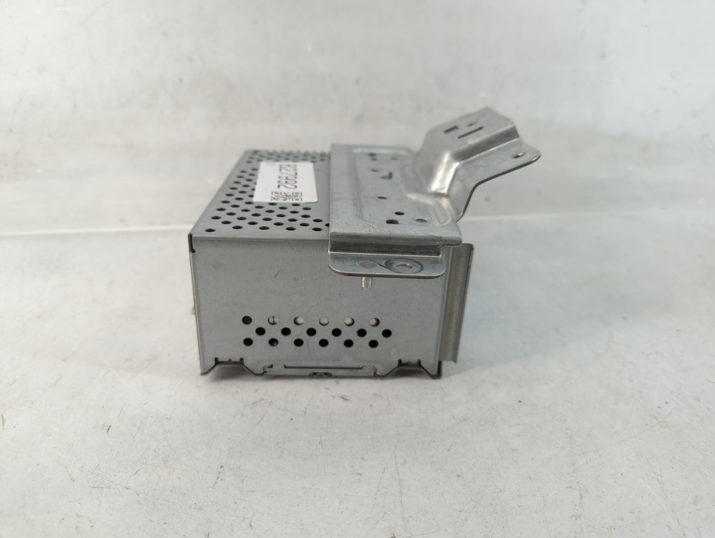2018-2019 Ford Ecosport Radio AM FM Cd Player Receiver Replacement P/N:J2BT-19C107-ZL Fits Fits 2018 2019 OEM Used Auto Parts - Oemusedautoparts1.com