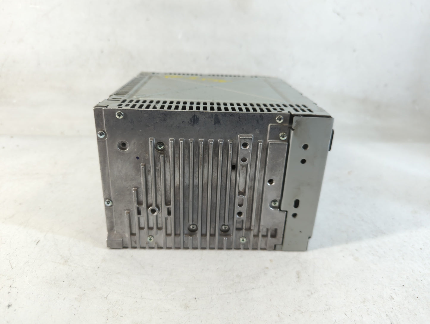 2010 Ford Fusion Radio AM FM Cd Player Receiver Replacement P/N:9E5T-19C157-AC Fits OEM Used Auto Parts - Oemusedautoparts1.com