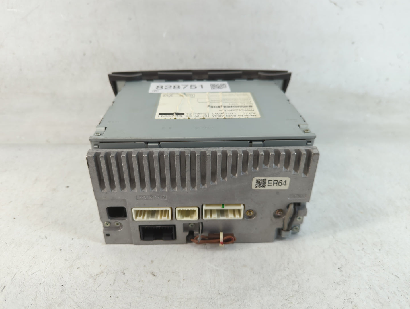 2010-2012 Subaru Legacy Radio AM FM Cd Player Receiver Replacement Fits Fits 2010 2011 2012 OEM Used Auto Parts - Oemusedautoparts1.com