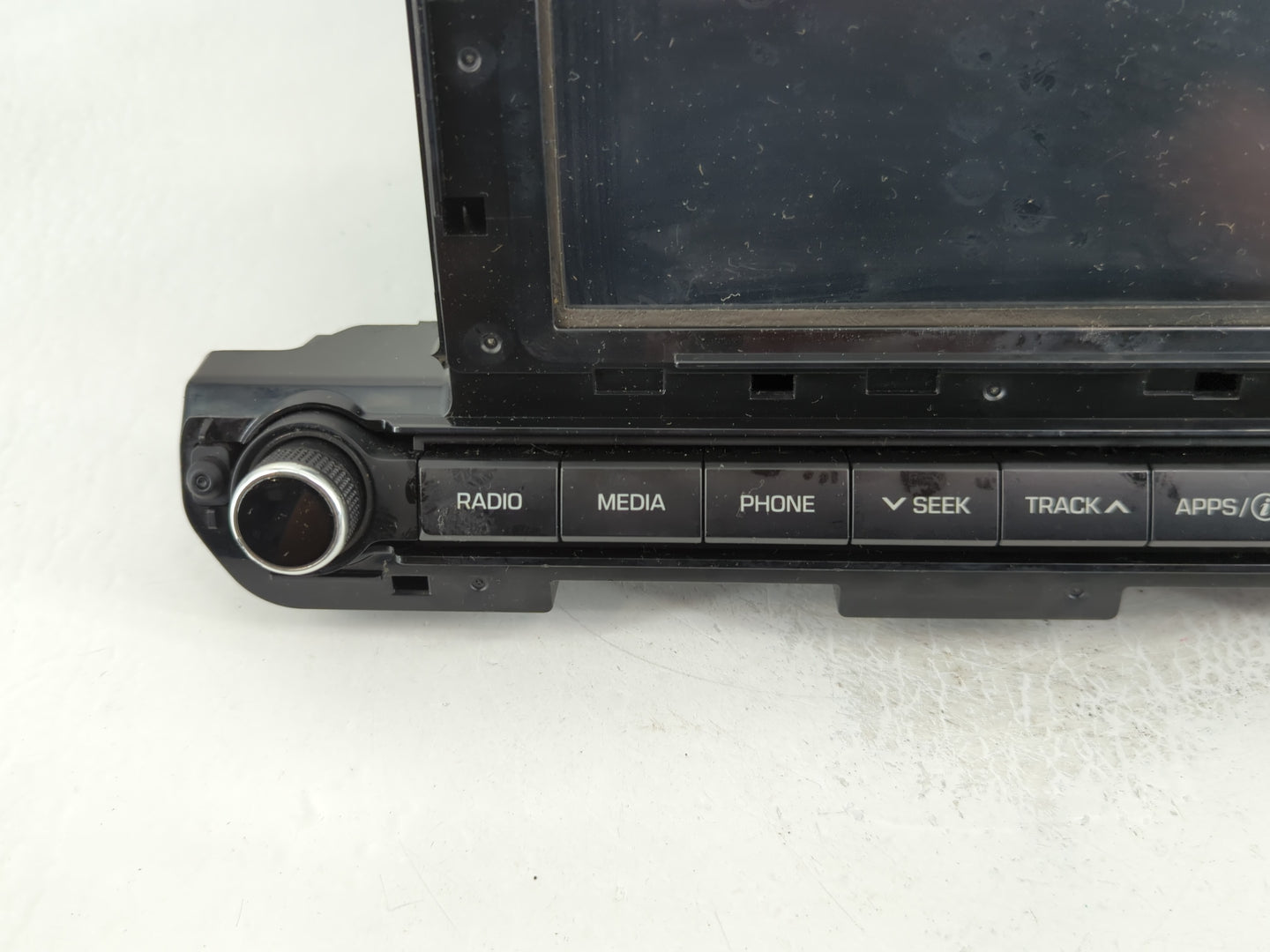 2017-2018 Hyundai Elantra Radio AM FM Cd Player Receiver Replacement P/N:96160-F2100UAT Fits Fits 2017 2018 OEM Used Auto Parts - Oemusedautoparts1.com
