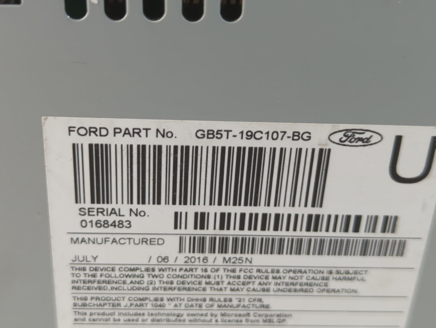 2016-2017 Ford Explorer Radio AM FM Cd Player Receiver Replacement P/N:GB5T-19C107-BG Fits Fits 2016 2017 OEM Used Auto Parts - Oemusedautoparts1.com