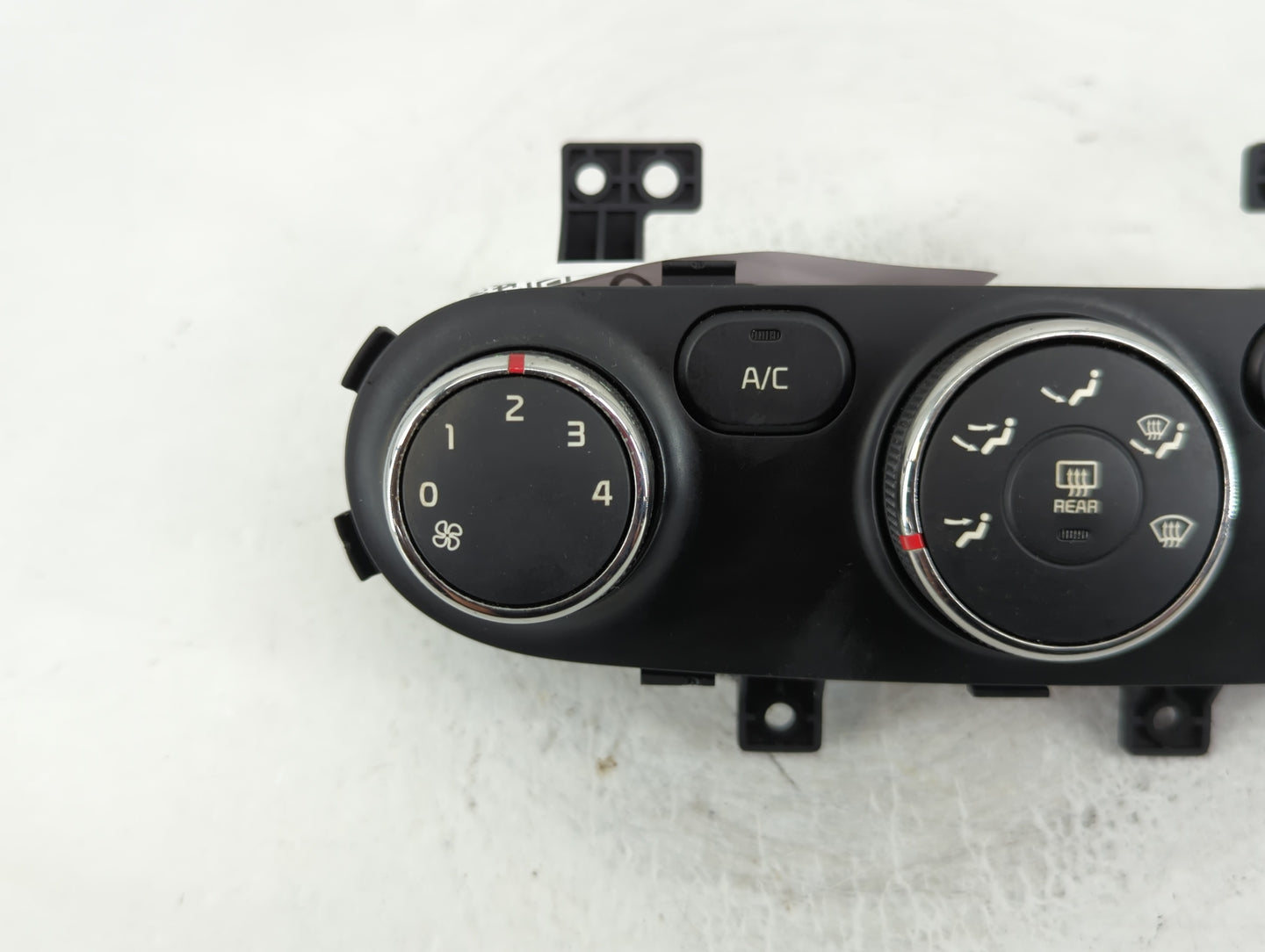 2014-2016 Kia Forte Climate Control Module Temperature AC/Heater Replacement P/N:97250-A7250 Fits Fits 2014 2015 2016 OEM Used Auto Parts - Oemusedautoparts1.com