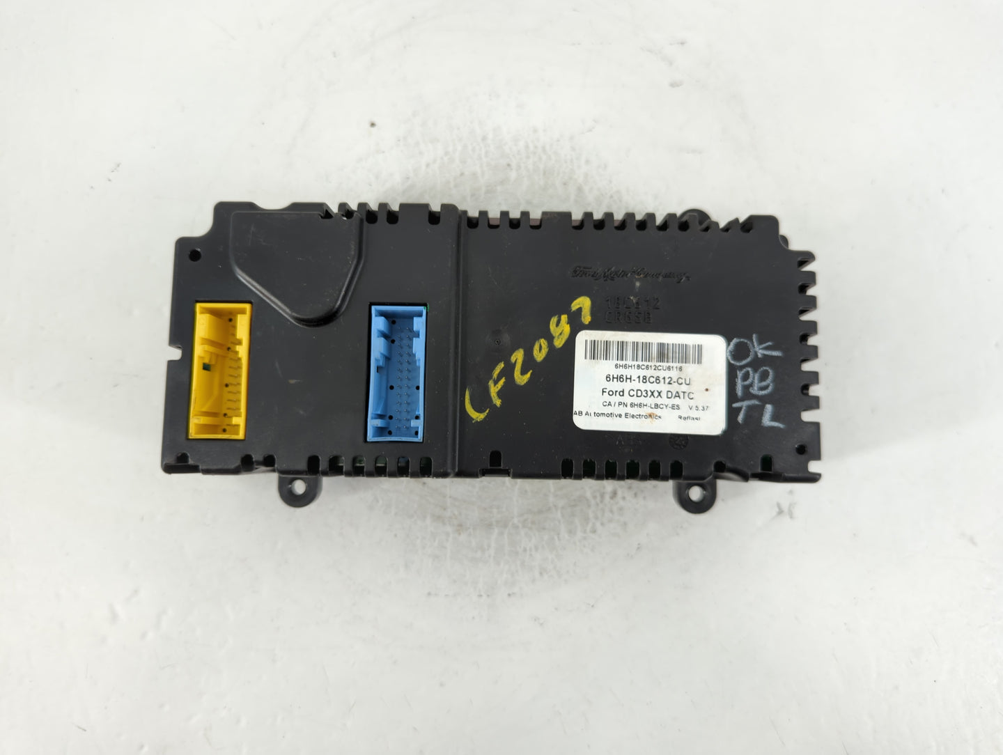 2006 Lincoln Zephyr Climate Control Module Temperature AC/Heater Replacement P/N:6H6H-18C612-CU Fits OEM Used Auto Parts - Oemusedautoparts1.com