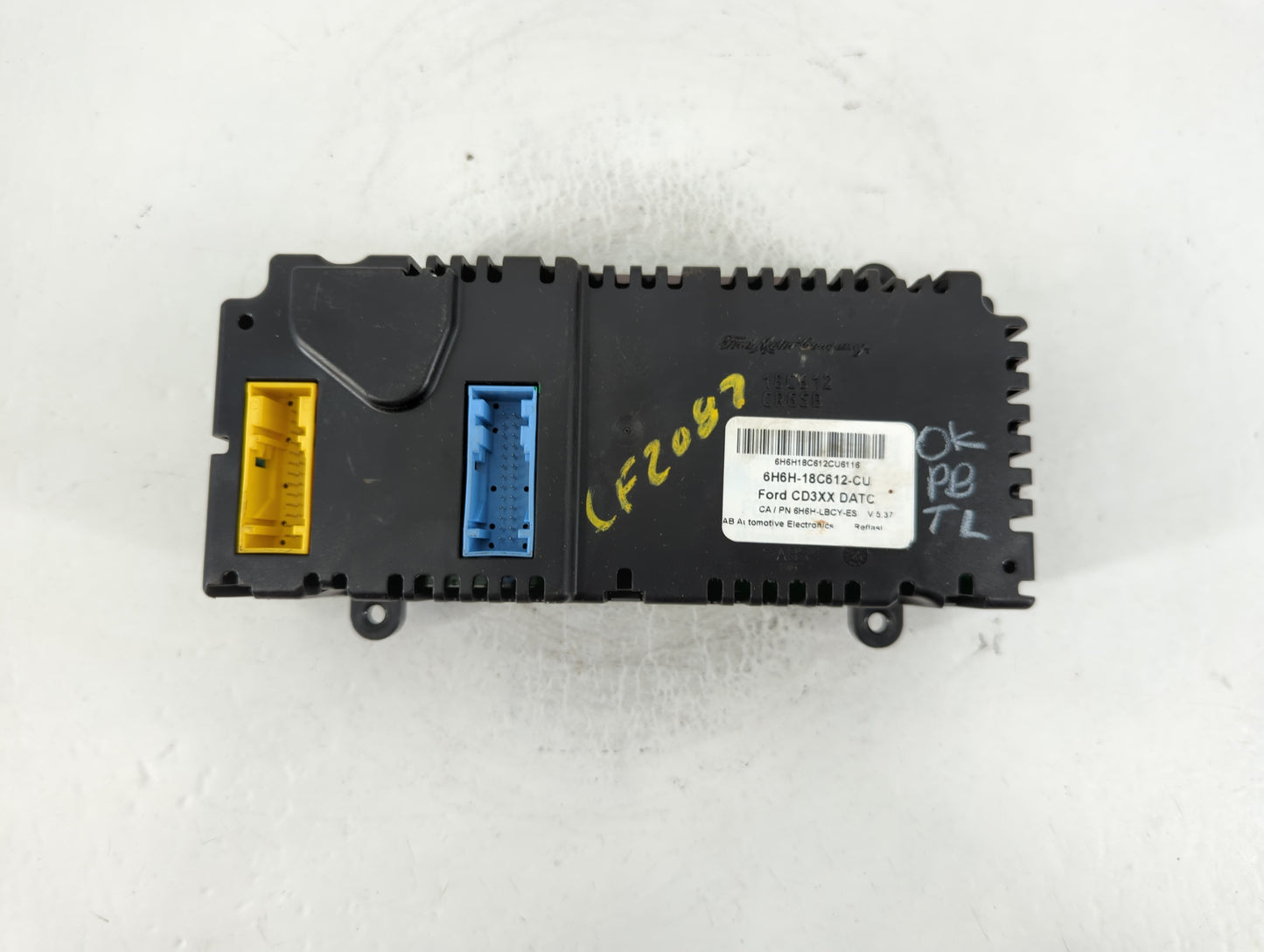 2006 Lincoln Zephyr Climate Control Module Temperature AC/Heater Replacement P/N:6H6H-18C612-CU Fits OEM Used Auto Parts - Oemusedautoparts1.com