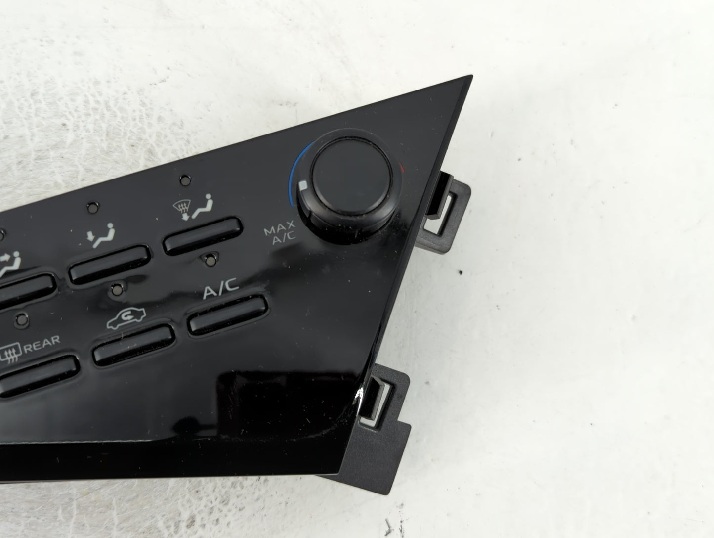 2018-2022 Toyota Camry Climate Control Module Temperature AC/Heater Replacement P/N:55900-06470 Fits Fits 2018 2019 2020 2021 2022 OEM Used Auto Parts - Oemusedautoparts1.com