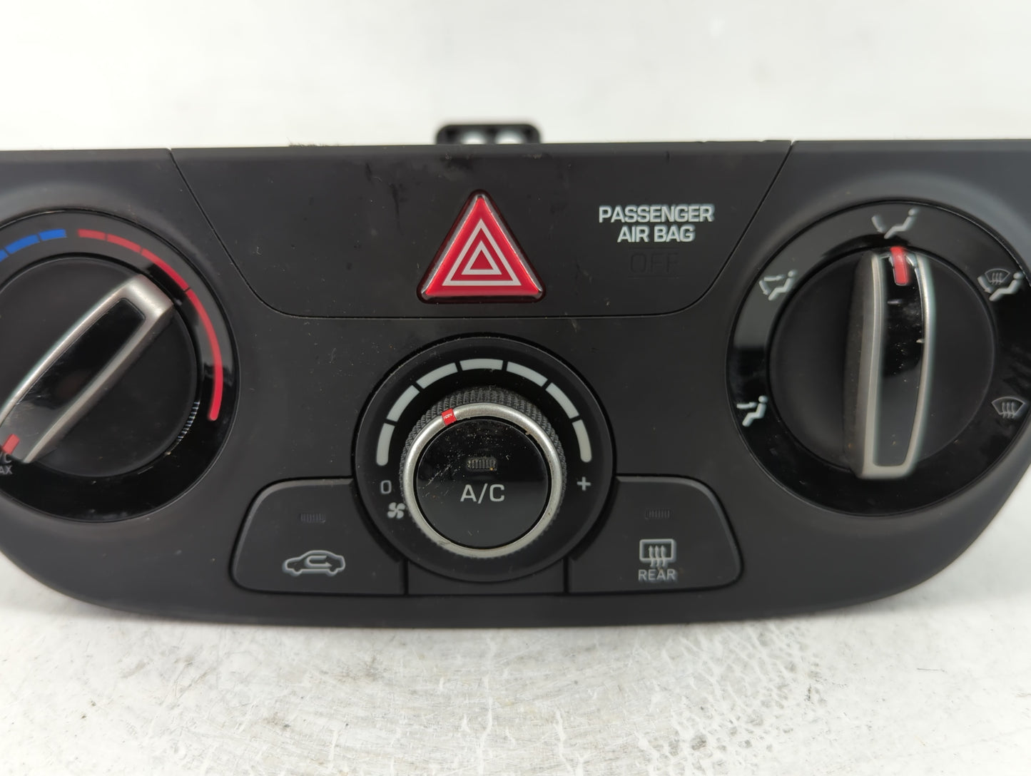 2018-2022 Hyundai Accent Climate Control Module Temperature AC/Heater Replacement P/N:Q029J00M 97250J0001 Fits OEM Used Auto Parts - Oemusedautoparts1.com