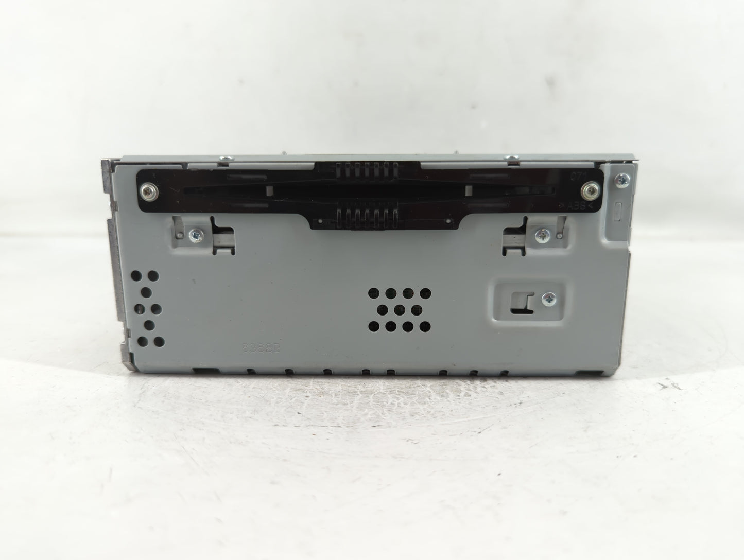 2017-2019 Lincoln Mkc Radio AM FM Cd Player Receiver Replacement P/N:133854 FCQFJ15E0C Fits Fits 2017 2018 2019 OEM Used Auto Parts - Oemusedautoparts1.com