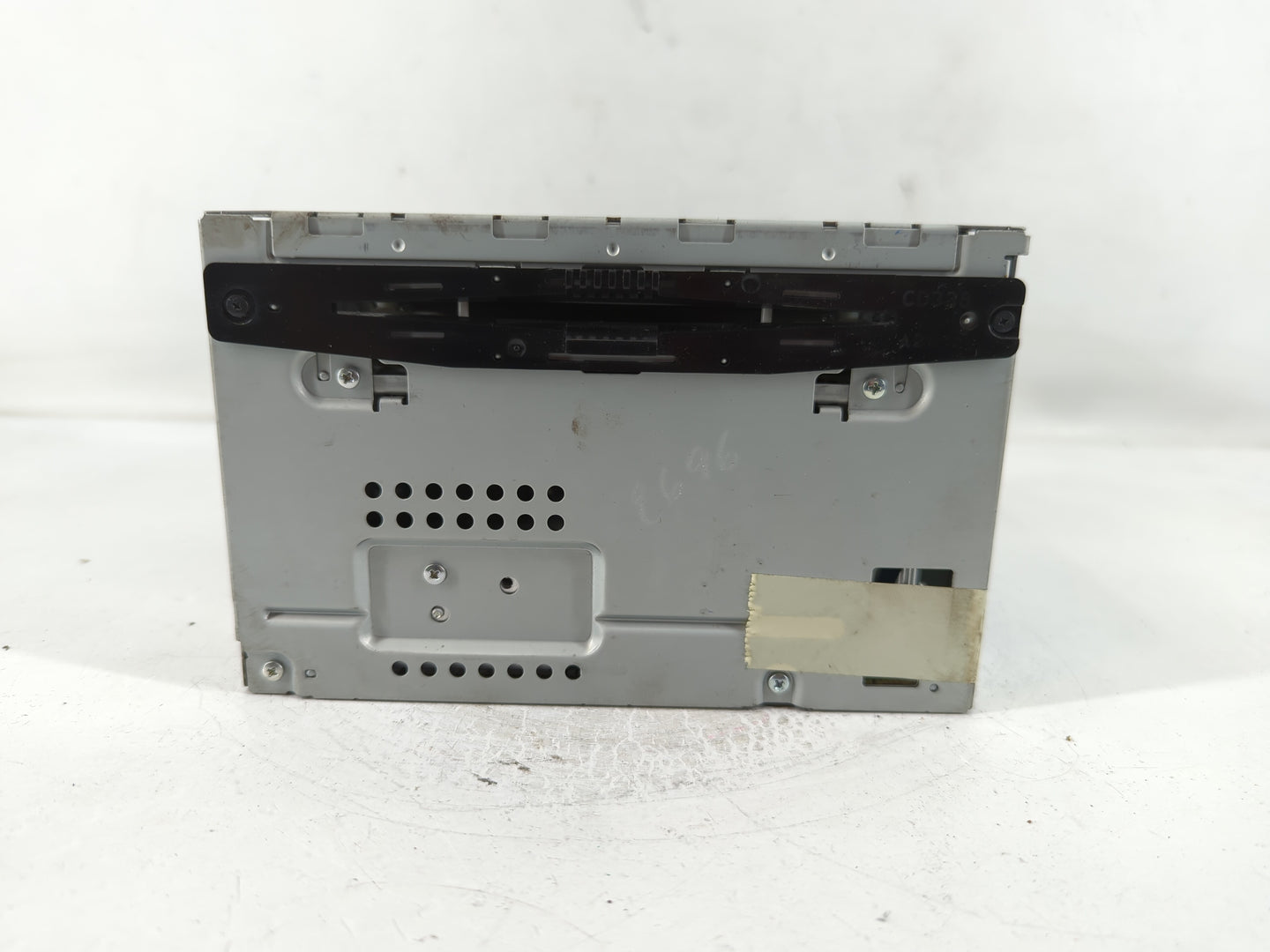 2010 Ford Fusion Radio AM FM Cd Player Receiver Replacement P/N:9E5T-19C157-AC Fits OEM Used Auto Parts - Oemusedautoparts1.com