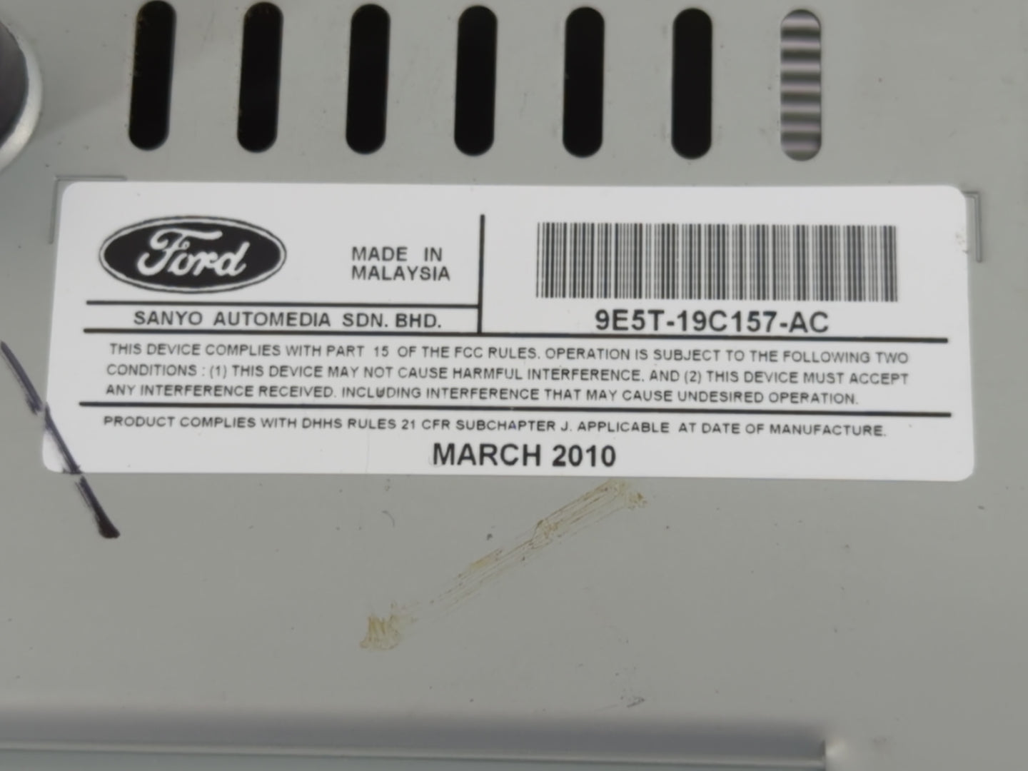 2010 Ford Fusion Radio AM FM Cd Player Receiver Replacement P/N:9E5T-19C157-AC Fits OEM Used Auto Parts - Oemusedautoparts1.com