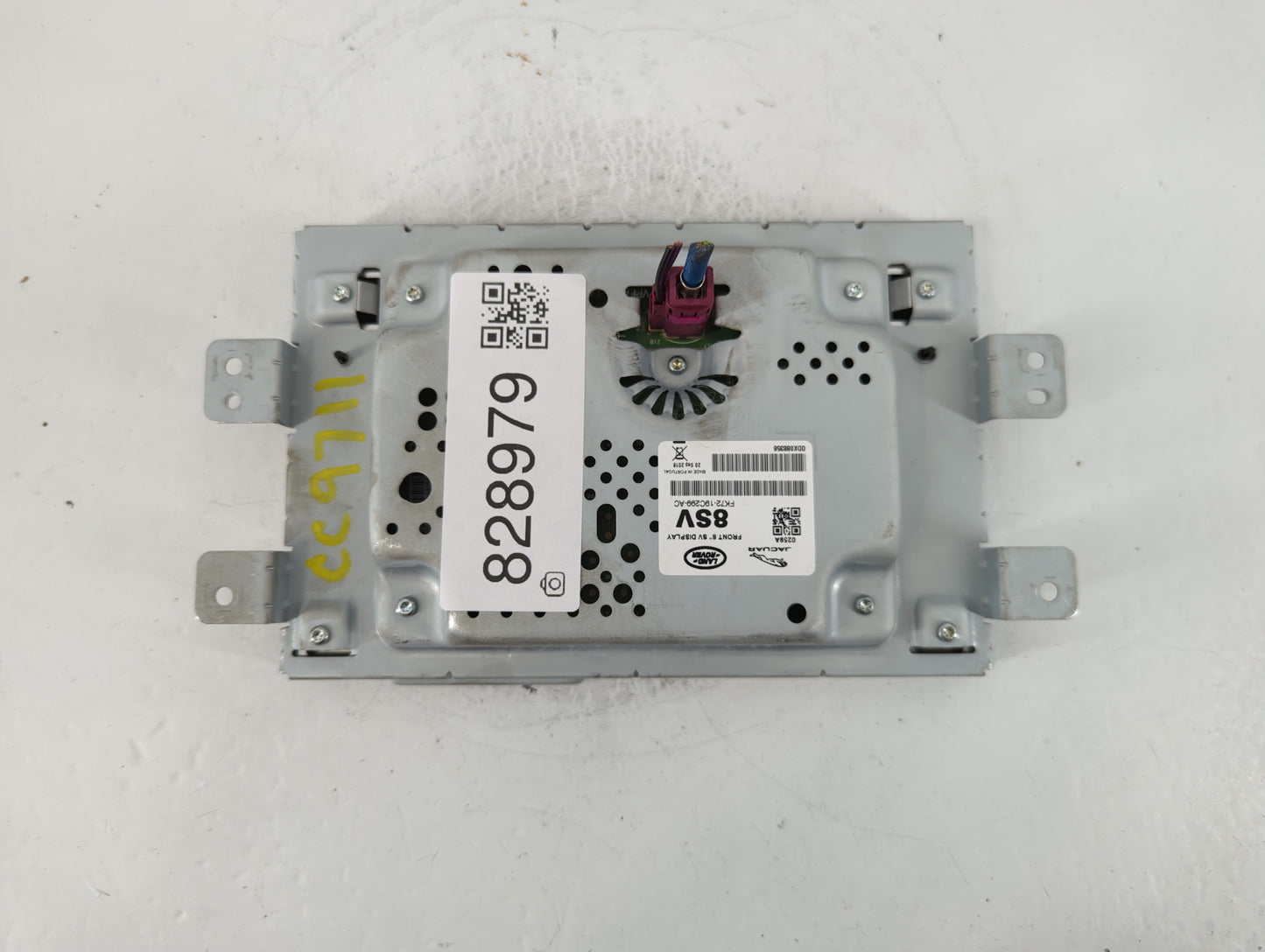 2017-2018 Jaguar Xe Information Display Screen - Oemusedautoparts1.com