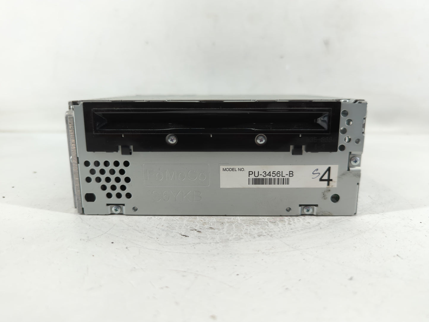 2011-2013 Ford Explorer Radio AM FM Cd Player Receiver Replacement P/N:CB5T-19C107-AB Fits Fits 2011 2012 2013 OEM Used Auto Parts - Oemusedautoparts1.com
