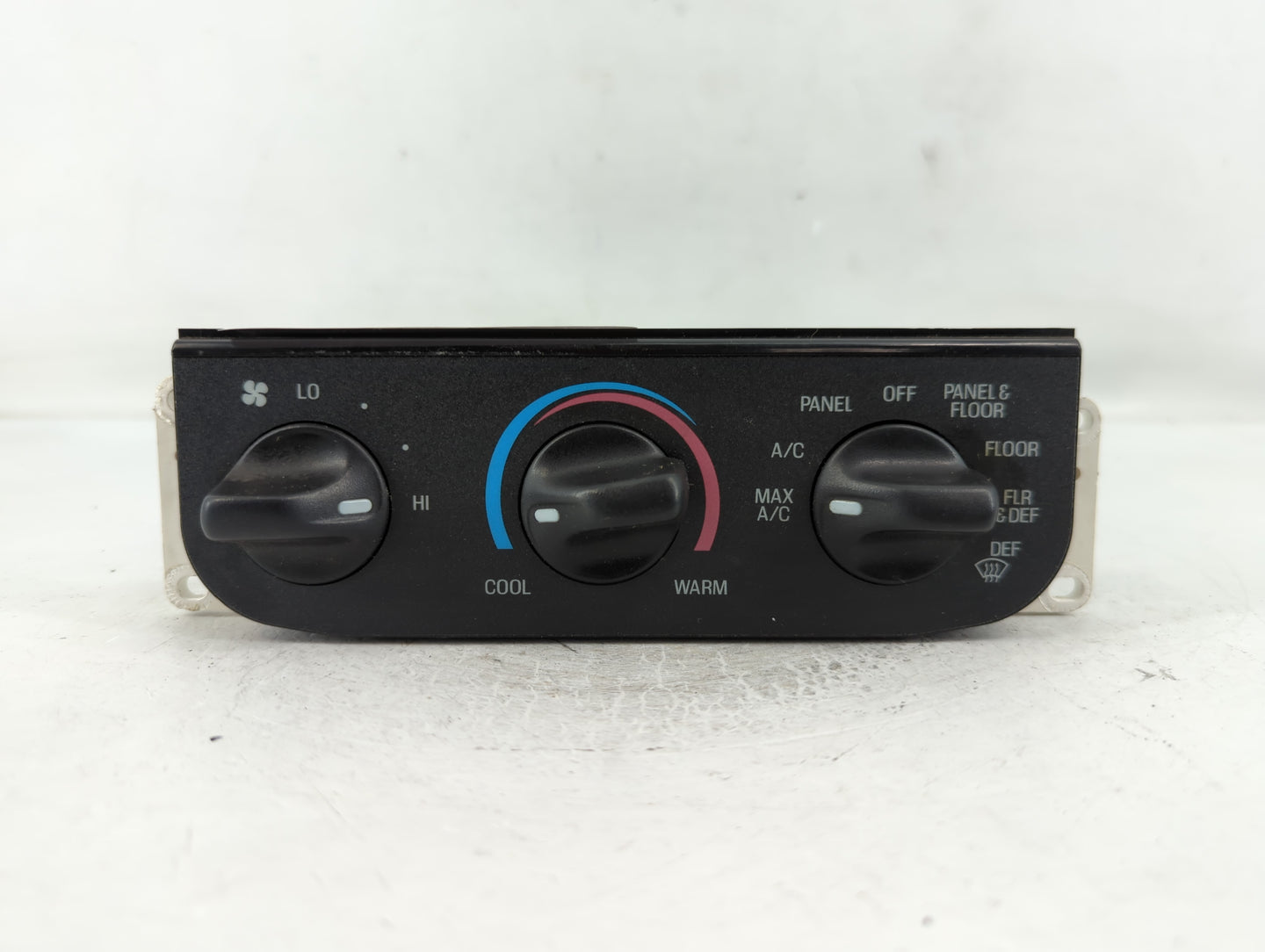 1999-2004 Ford F-150 Climate Control Module Temperature AC/Heater Replacement Fits Fits 1999 2000 2001 2002 2003 2004 OEM Used Auto Parts - Oemusedautoparts1.com