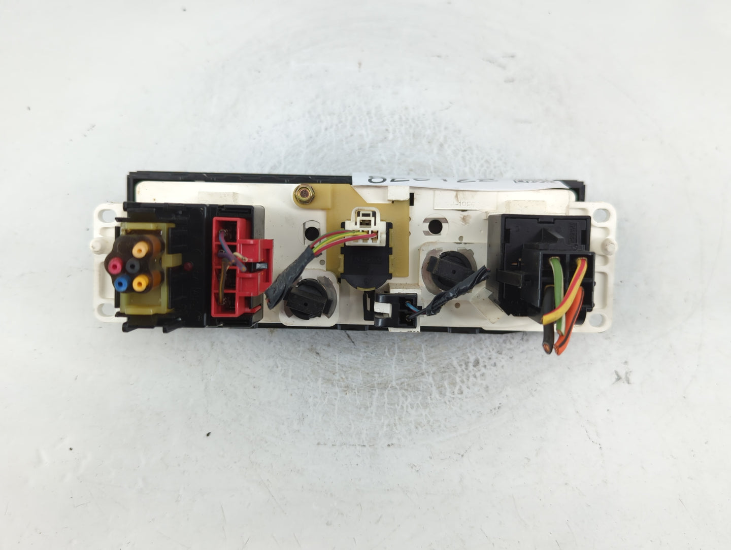 1999-2004 Ford F-150 Climate Control Module Temperature AC/Heater Replacement Fits Fits 1999 2000 2001 2002 2003 2004 OEM Used Auto Parts - Oemusedautoparts1.com