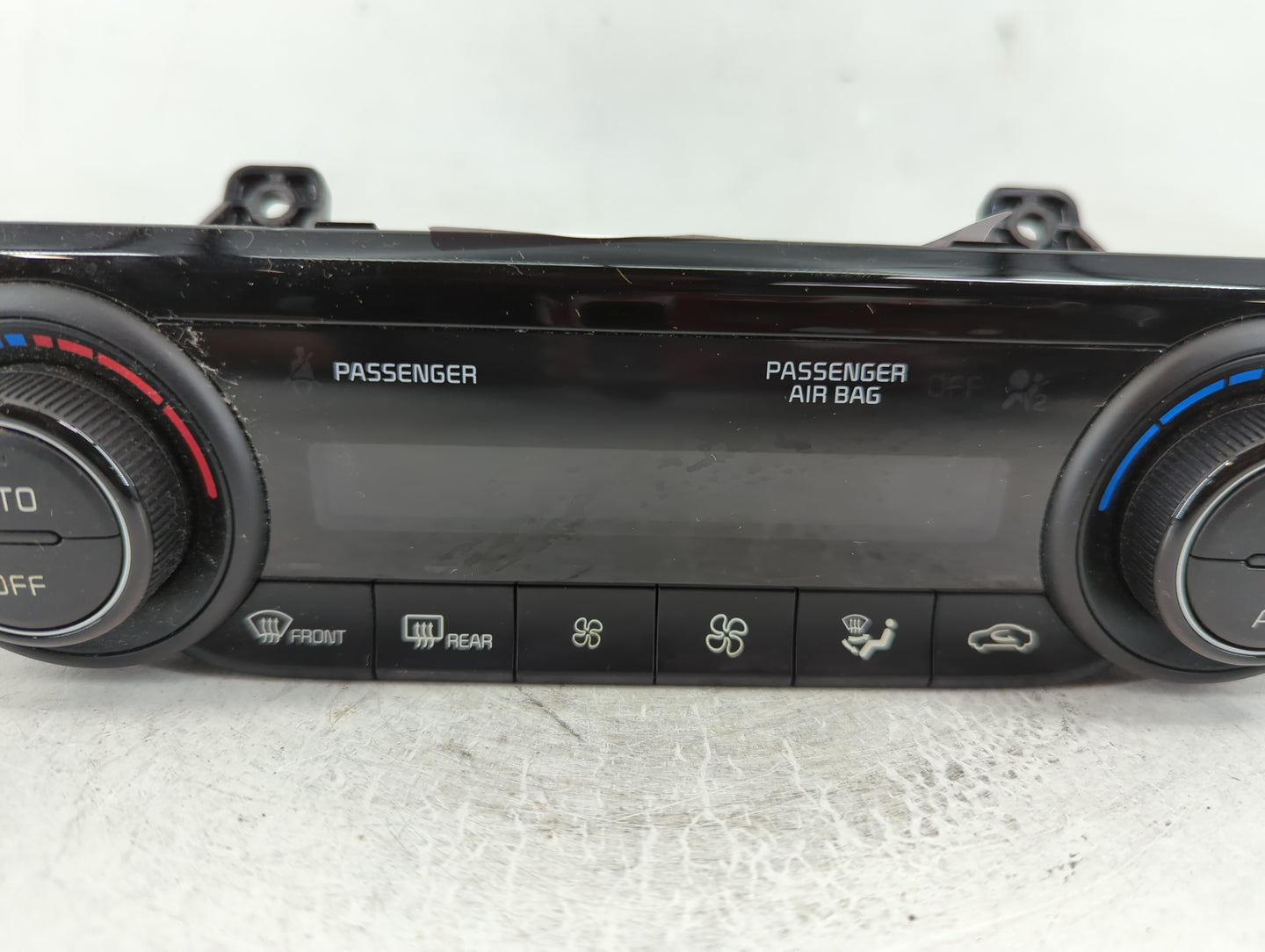 2019-2021 Kia Forte Climate Control Module Temperature AC/Heater Replacement P/N:97250-M6310GBU Fits Fits 2019 2020 2021 OEM Used Auto Parts - Oemusedautoparts1.com