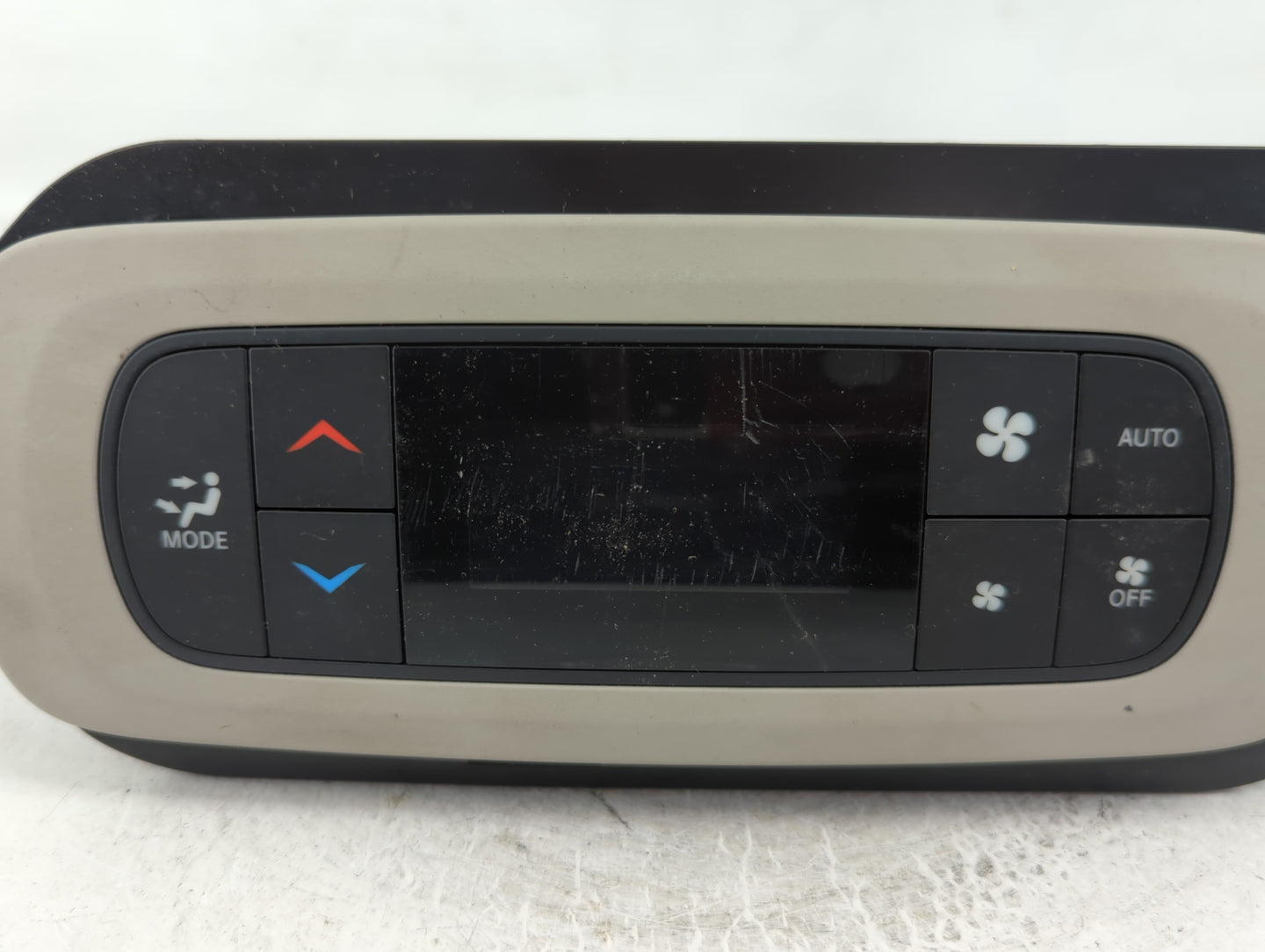 2018-2020 Chrysler Pacifica Climate Control Module Temperature AC/Heater Replacement P/N:P68395990AA Fits Fits 2018 2019 2020 OEM Used Auto Parts - Oemusedautoparts1.com