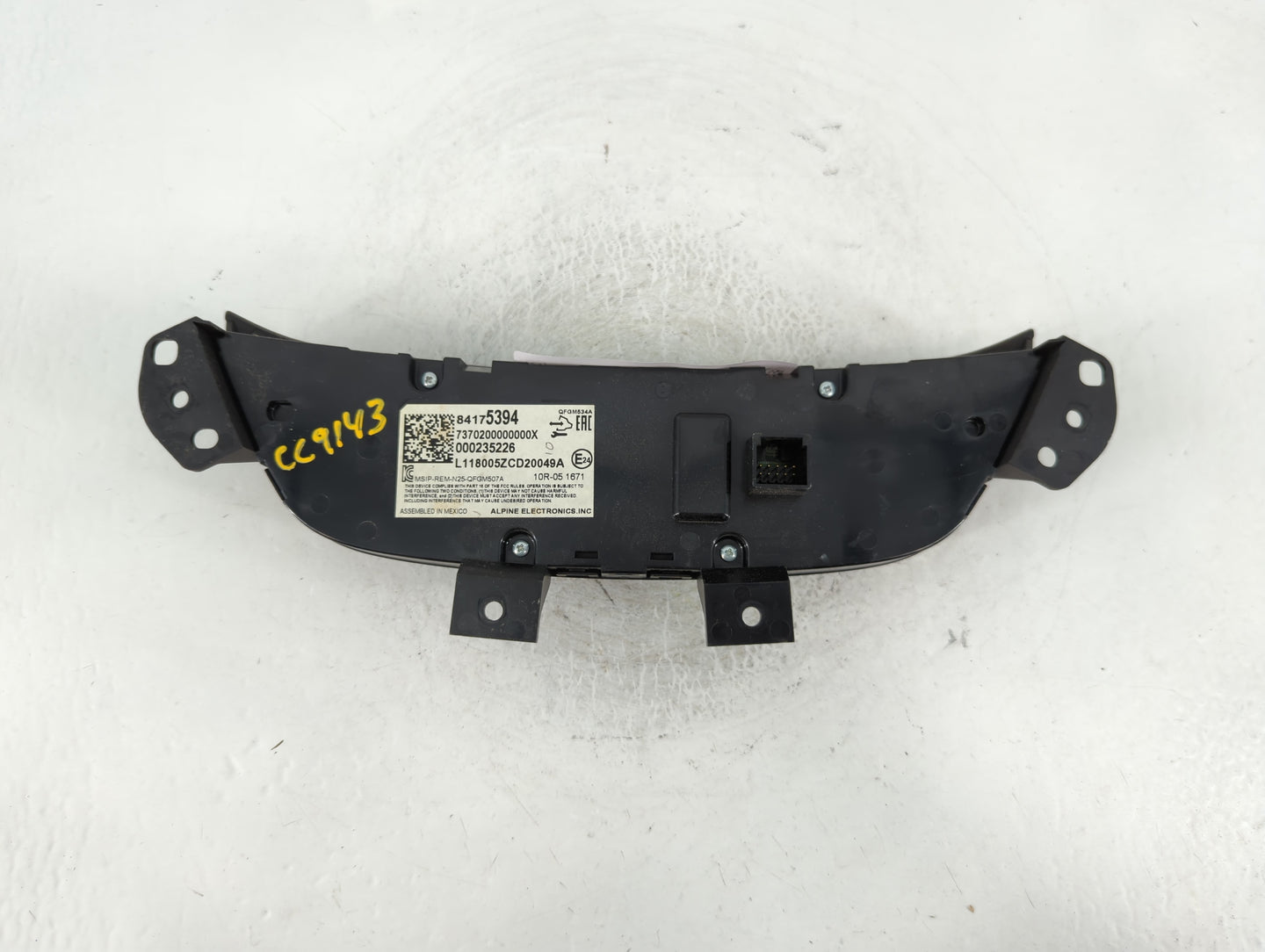 2018 Chevrolet Equinox Climate Control Module Temperature AC/Heater Replacement P/N:84175394 Fits OEM Used Auto Parts - Oemusedautoparts1.com