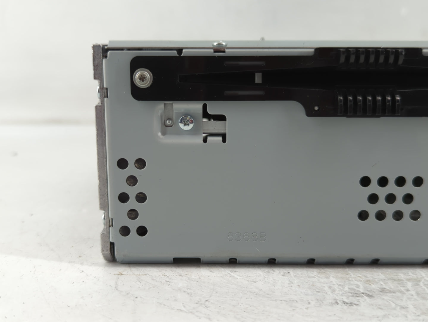 2017-2018 Lincoln Mkx Radio AM FM Cd Player Receiver Replacement P/N:CQ-HJ56N14MA Fits Fits 2017 2018 OEM Used Auto Parts - Oemusedautoparts1.com