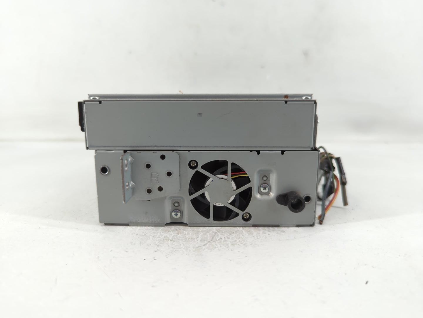 2011-2014 Volvo S60 Radio AM FM Cd Player Receiver Replacement P/N:6F6N-18C815-BA Fits Fits 2011 2012 2013 2014 2015 2016 OEM Used Auto Parts - Oemusedautoparts1.com