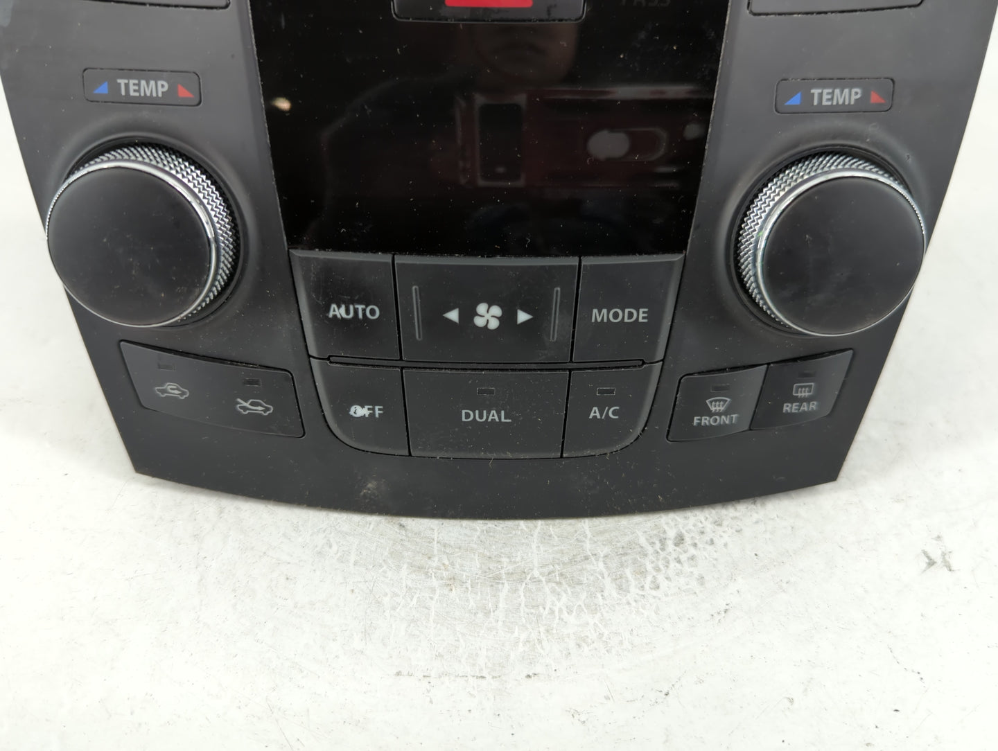 2010-2013 Suzuki Kizashi Climate Control Module Temperature AC/Heater Replacement P/N:39510-57L80 Fits Fits 2010 2011 2012 2013 OEM Used Auto Parts - Oemusedautoparts1.com