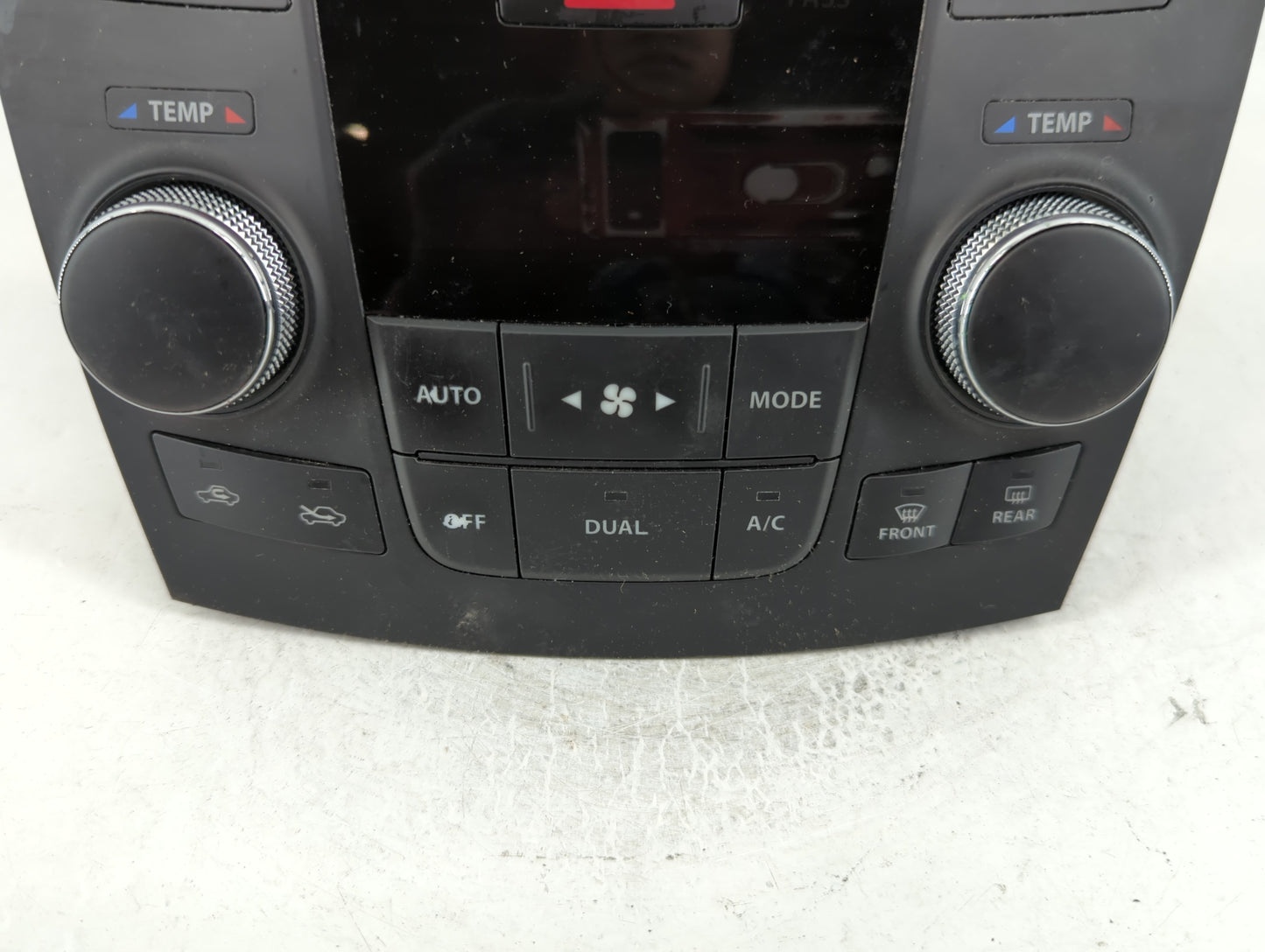 2010-2013 Suzuki Kizashi Climate Control Module Temperature AC/Heater Replacement P/N:39510-57L80 Fits Fits 2010 2011 2012 2013 OEM Used Auto Parts - Oemusedautoparts1.com