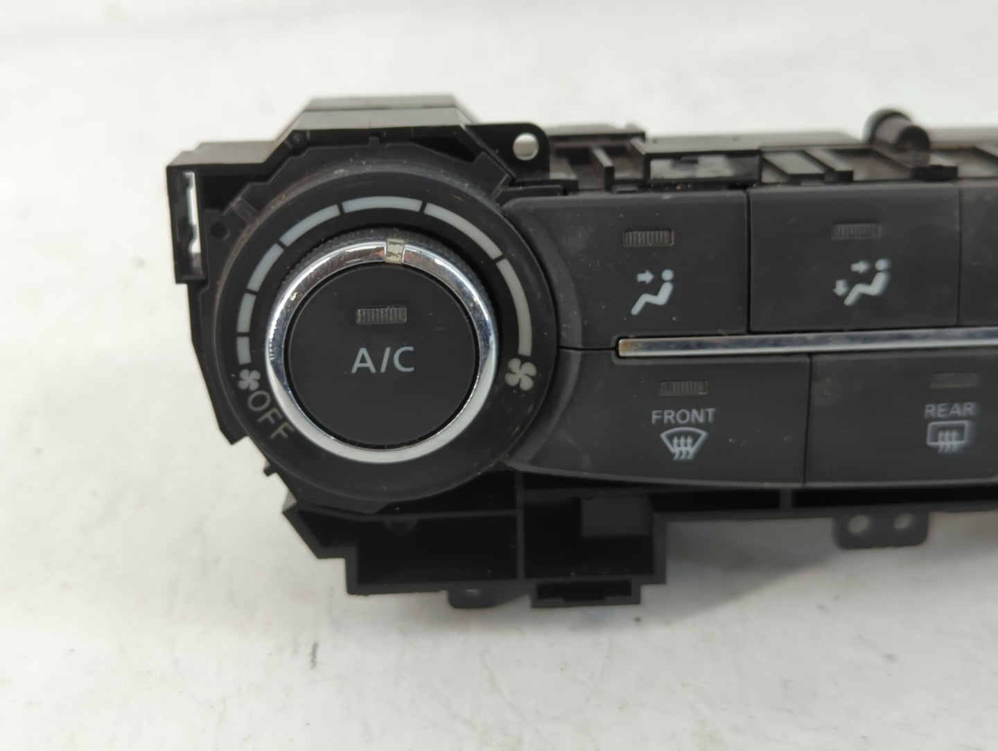 2017-2019 Nissan Sentra Climate Control Module Temperature AC/Heater Replacement P/N:275004AF2B Fits Fits 2017 2018 2019 OEM Used Auto Parts - Oemusedautoparts1.com