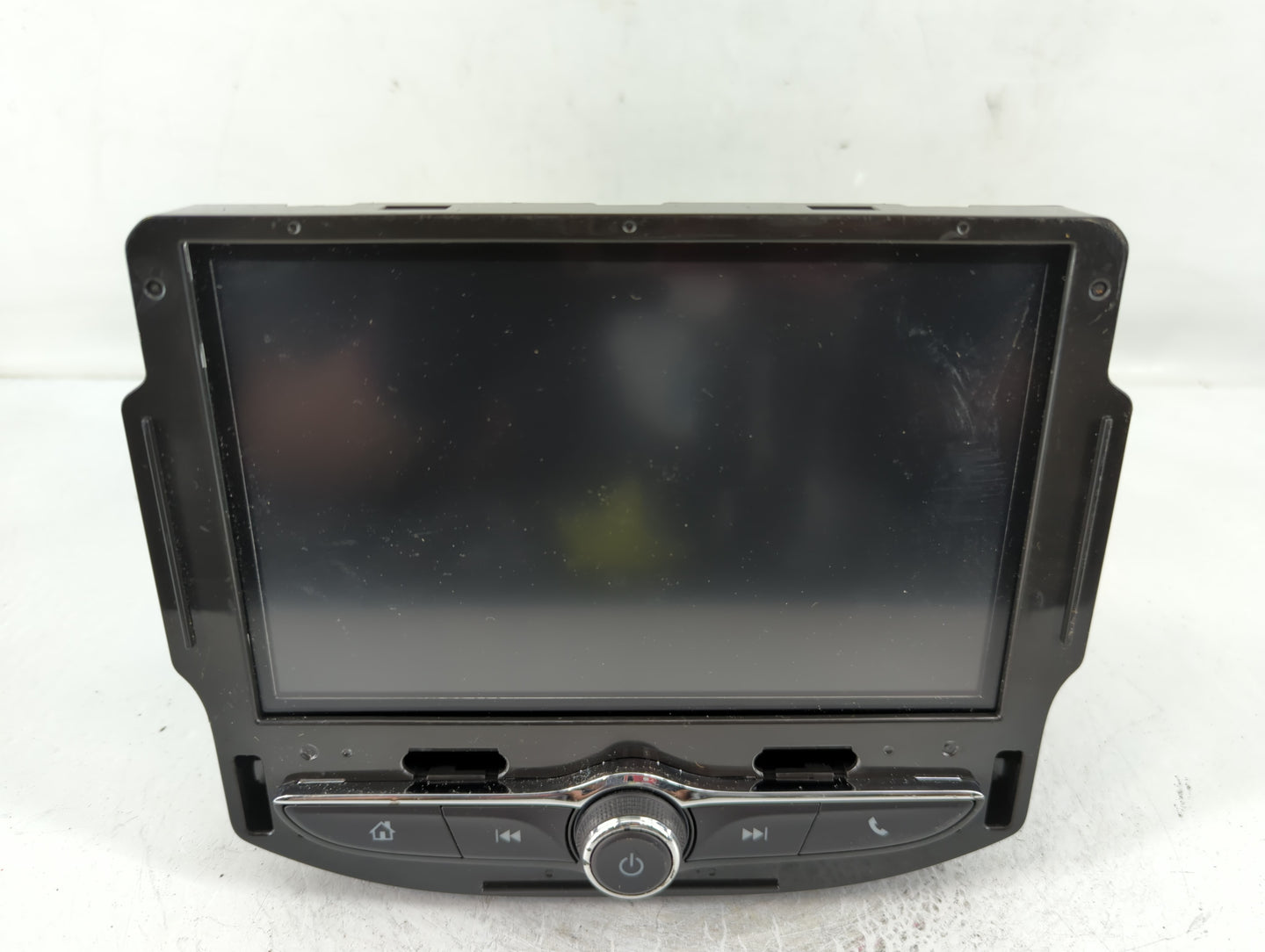 2018-2021 Chevrolet Traverse Radio AM FM Cd Player Receiver Replacement P/N:42554701 Fits Fits 2017 2018 2019 2020 2021 OEM Used Auto Parts - Oemusedautoparts1.com